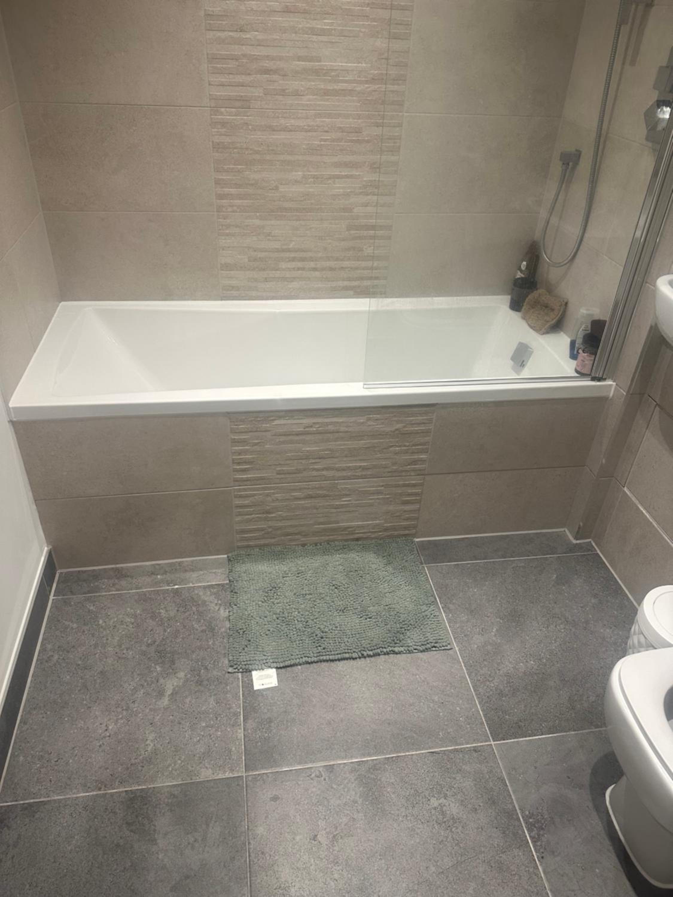 Double Room With Shared Bathroom photo 3