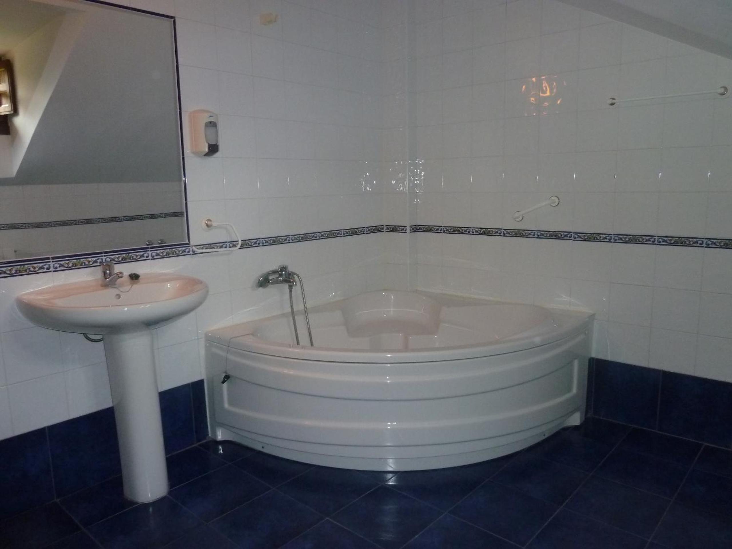 One-Bedroom Apartment (2 Adults) photo 2