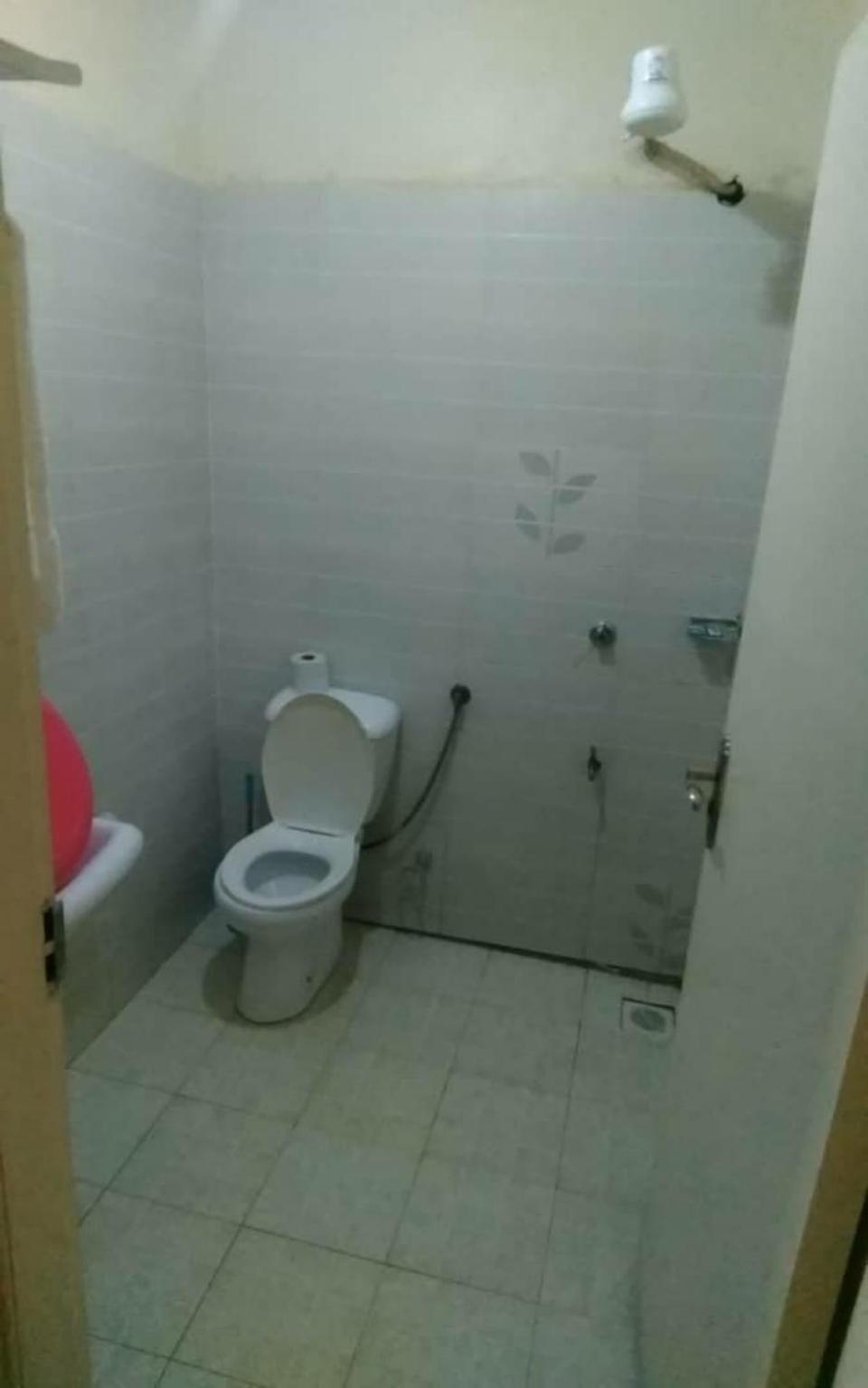 Double Room - Photo 7