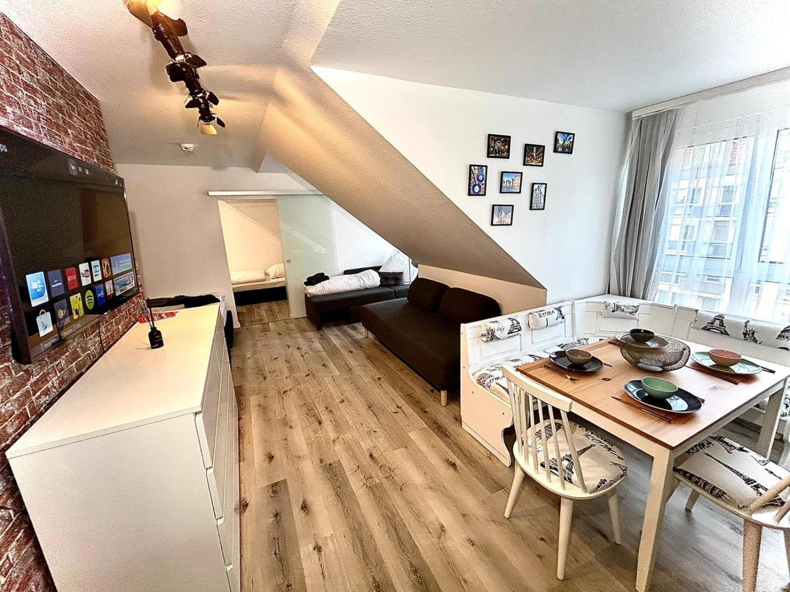 Two-Bedroom Apartment photo 2