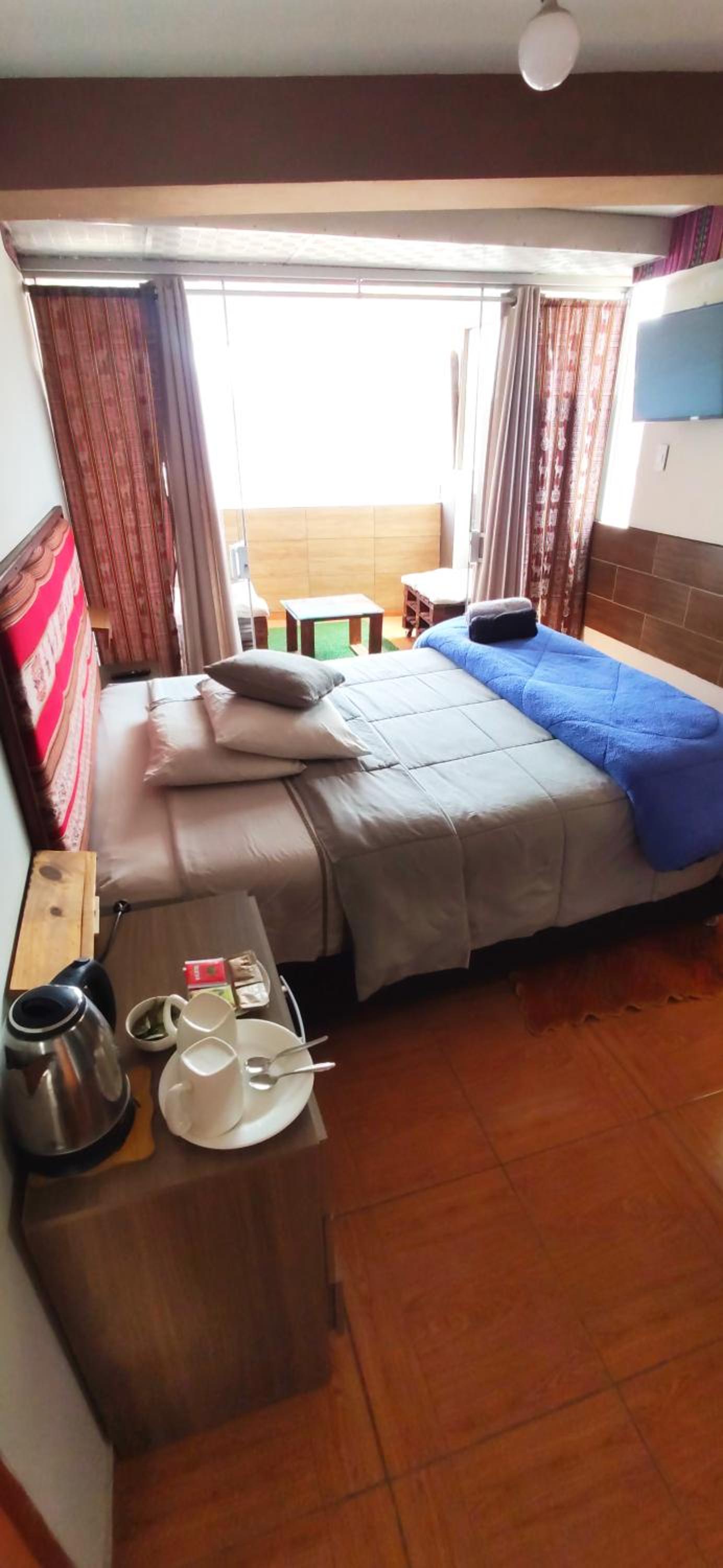 Queen Room with Balcony photo 1