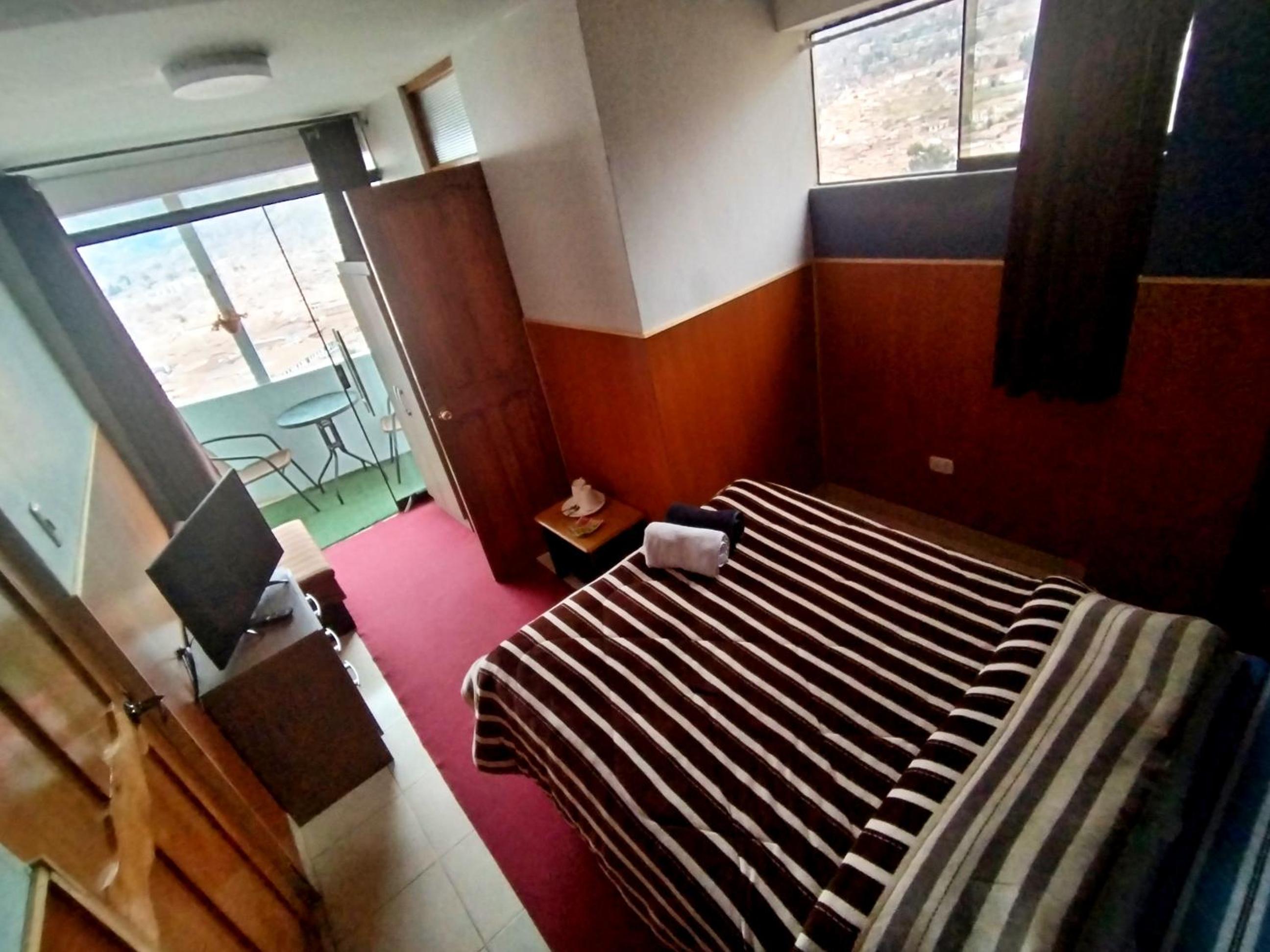 Deluxe Double Room with Balcony photo 1