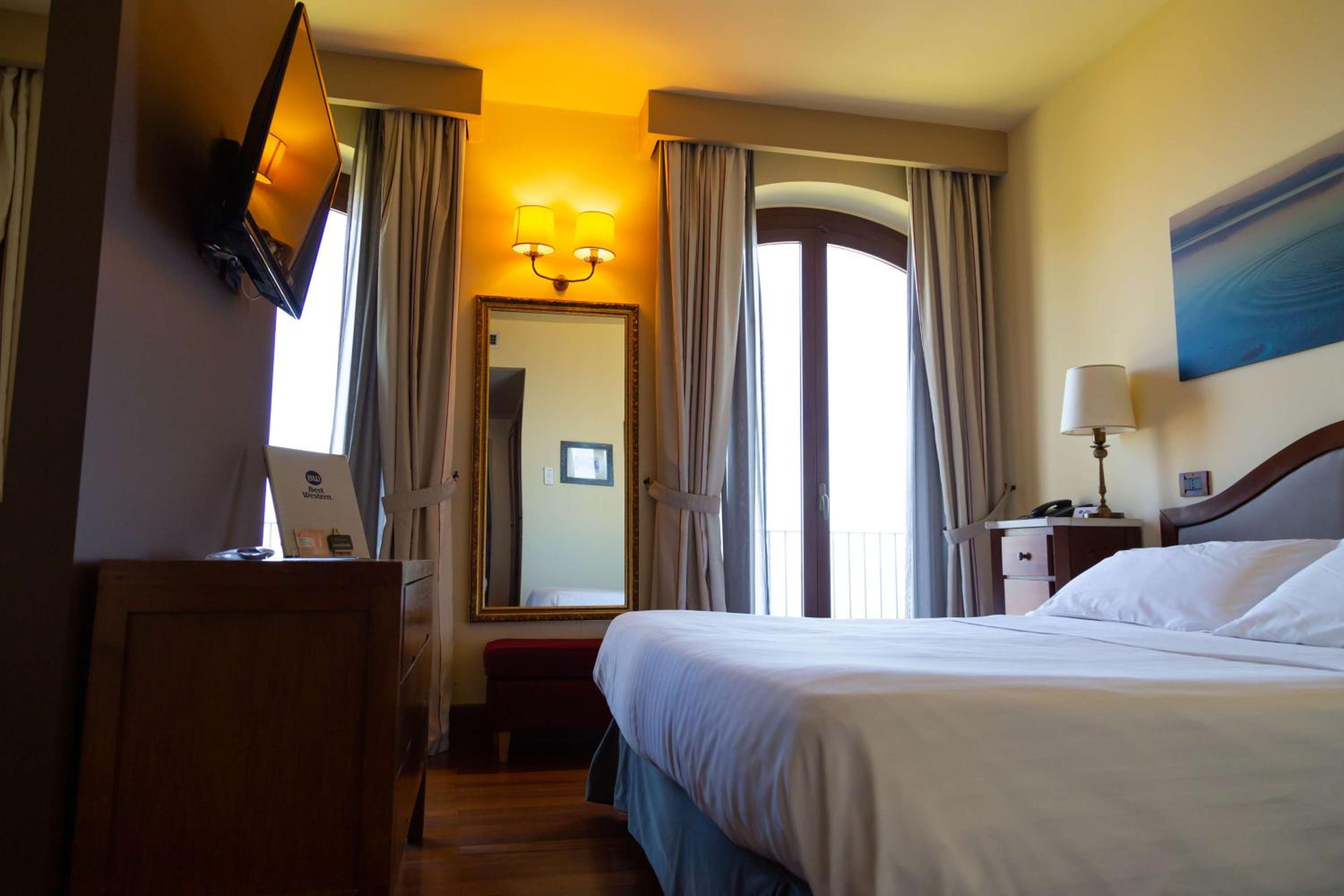 Junior Suite with whirlpool - Photo 3