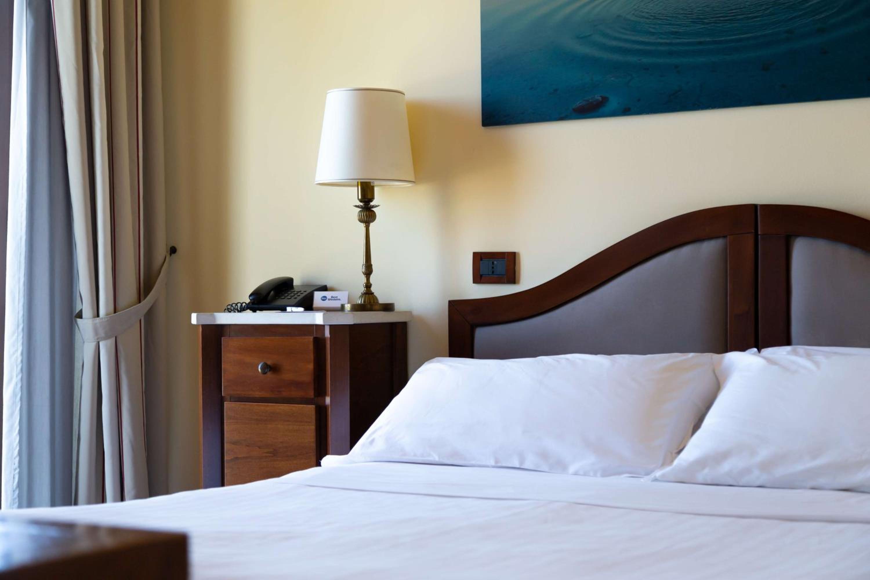 Junior Suite with whirlpool - Photo 1