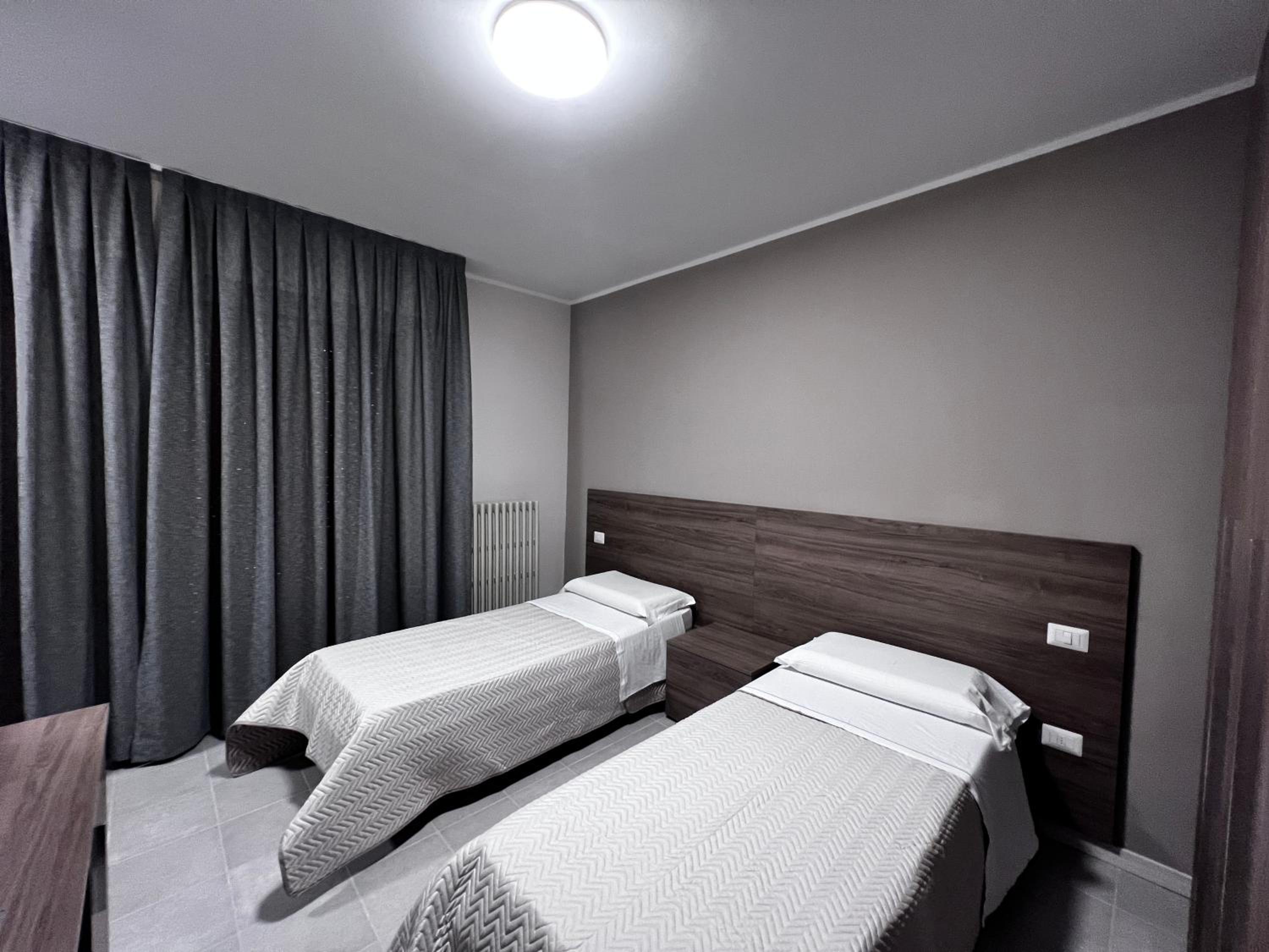 Twin Room photo 2