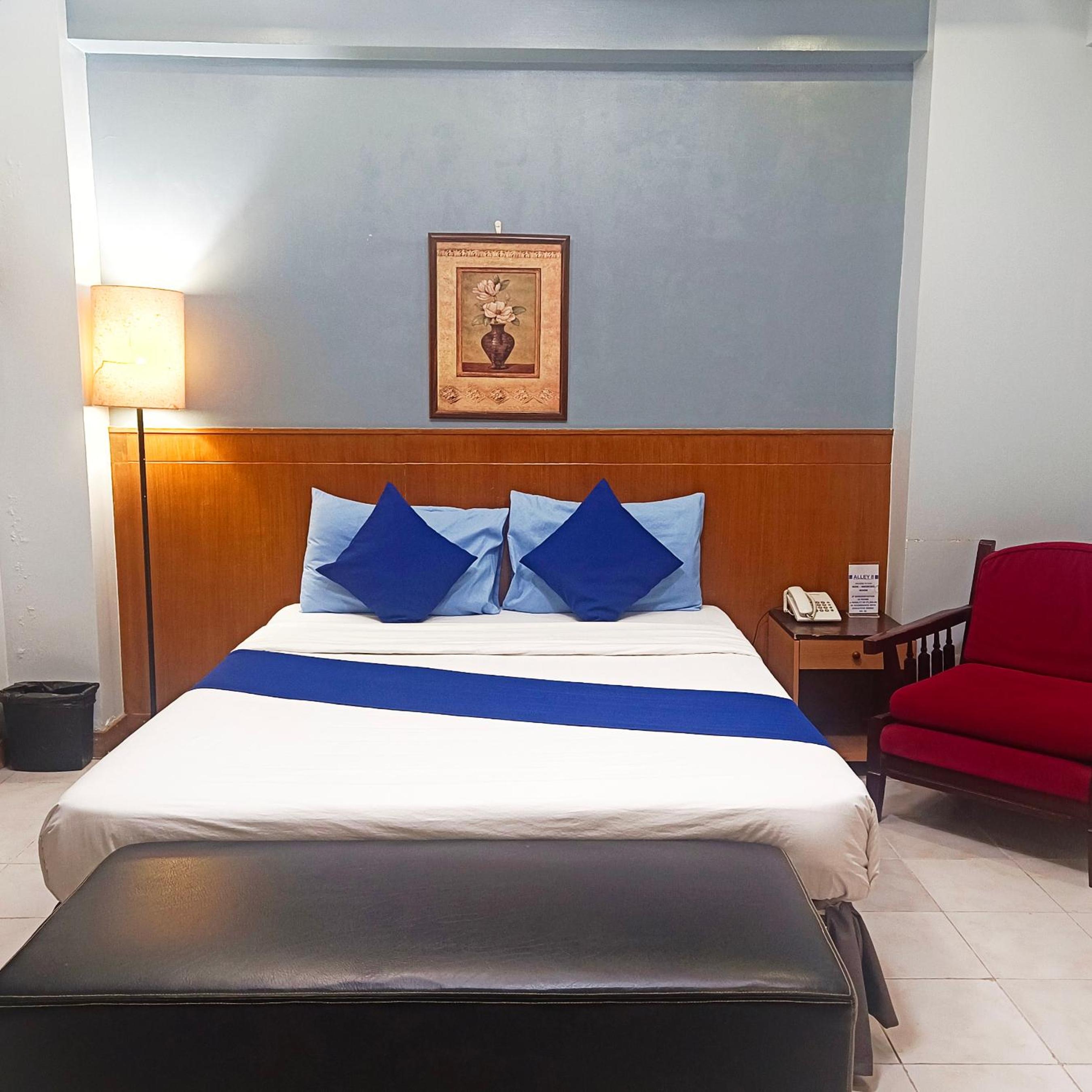 Standard Double Room - Photo 2
