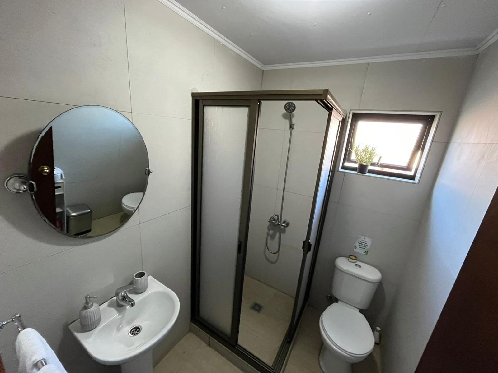 Two-Bedroom House photo 3