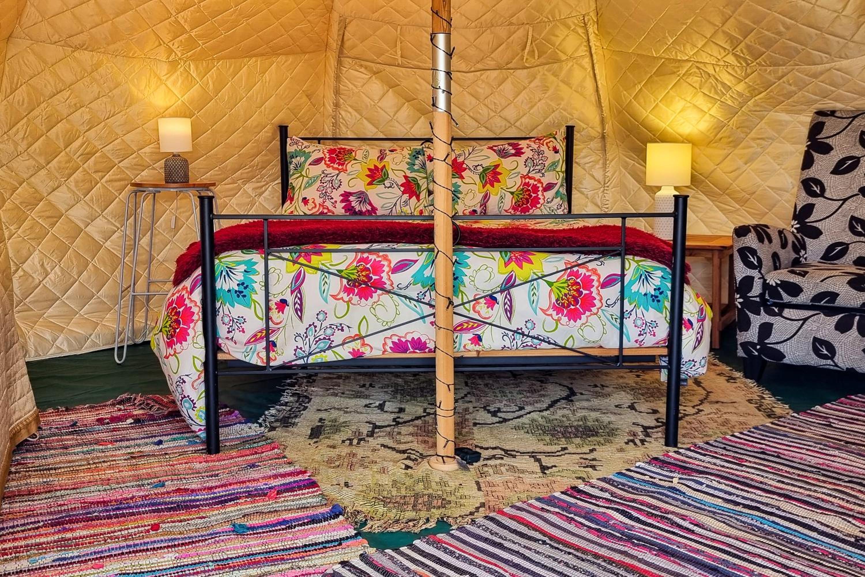 Tent - Photo 23
