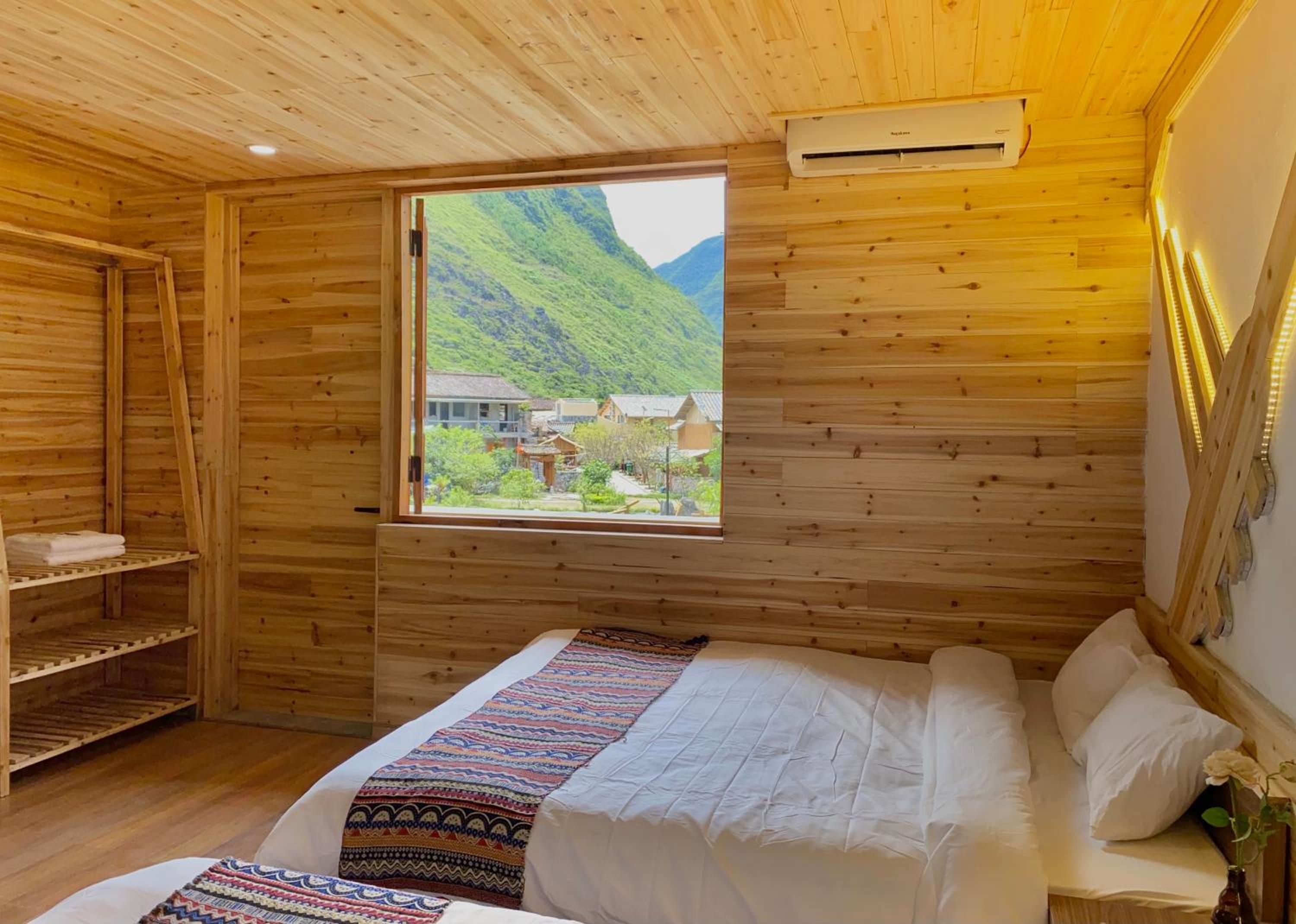 Quadruple Room with Balcony photo 1