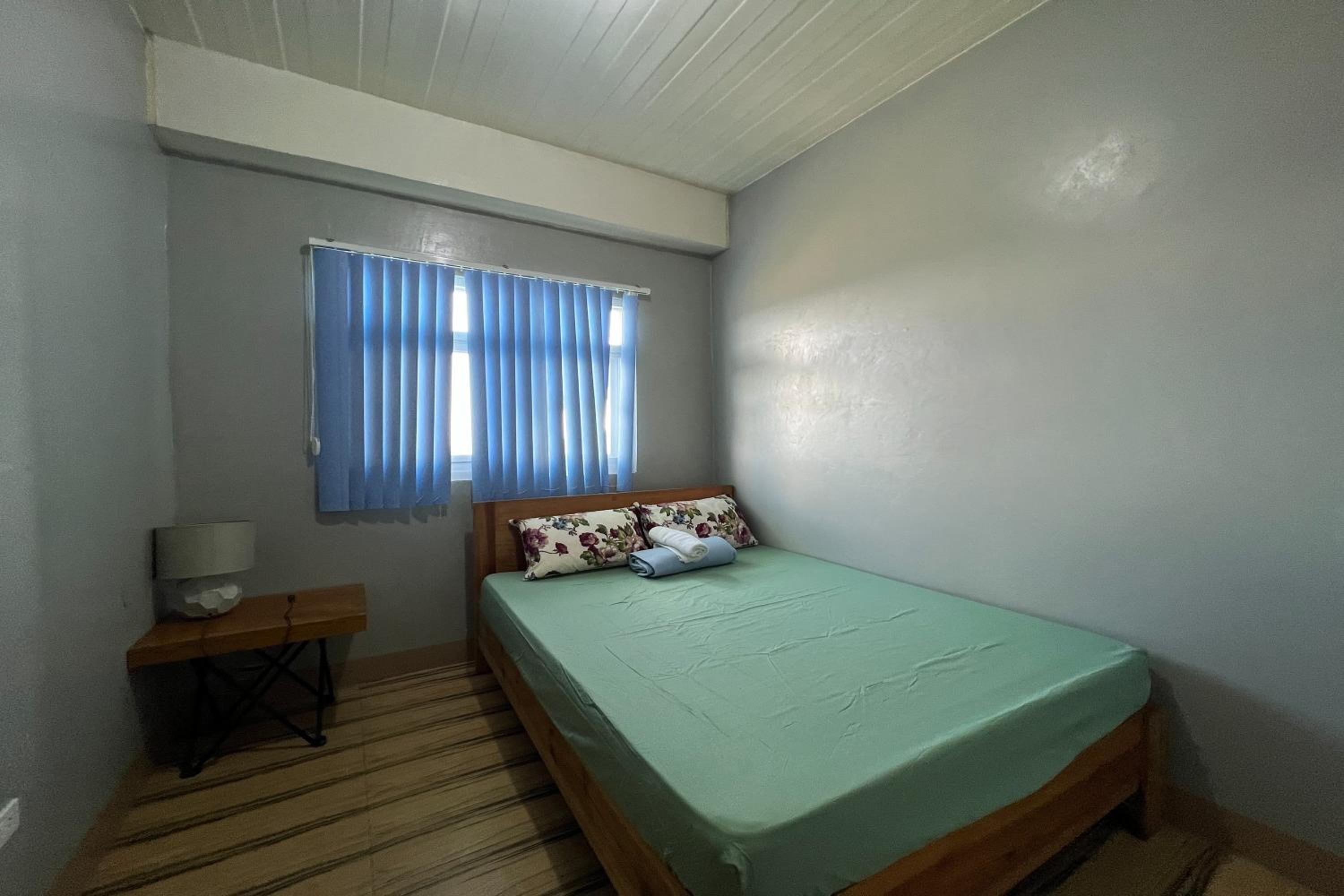 Two-Bedroom Apartment - Photo 7
