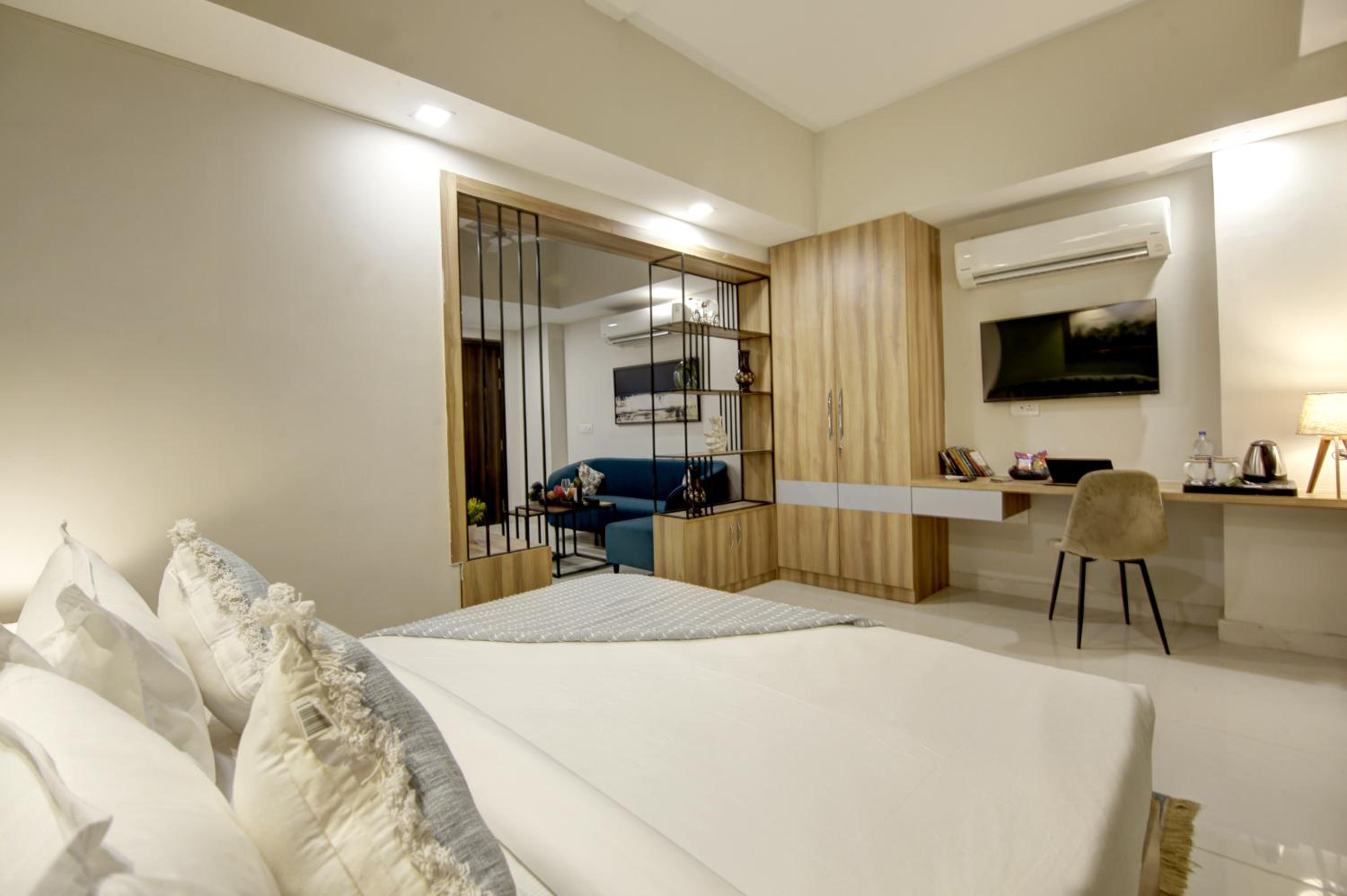 Standard Room - Photo 27