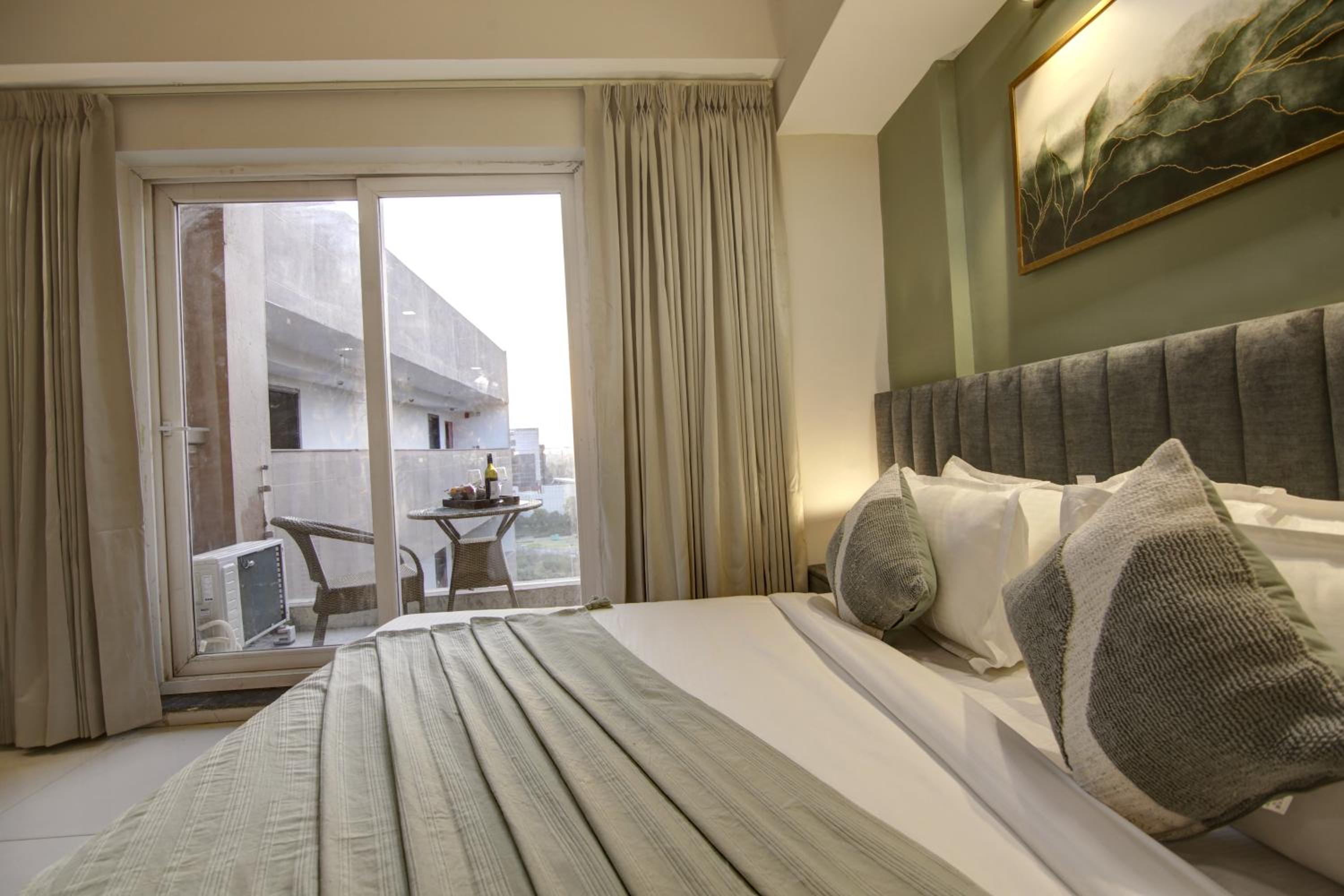 Standard Room - Photo 17