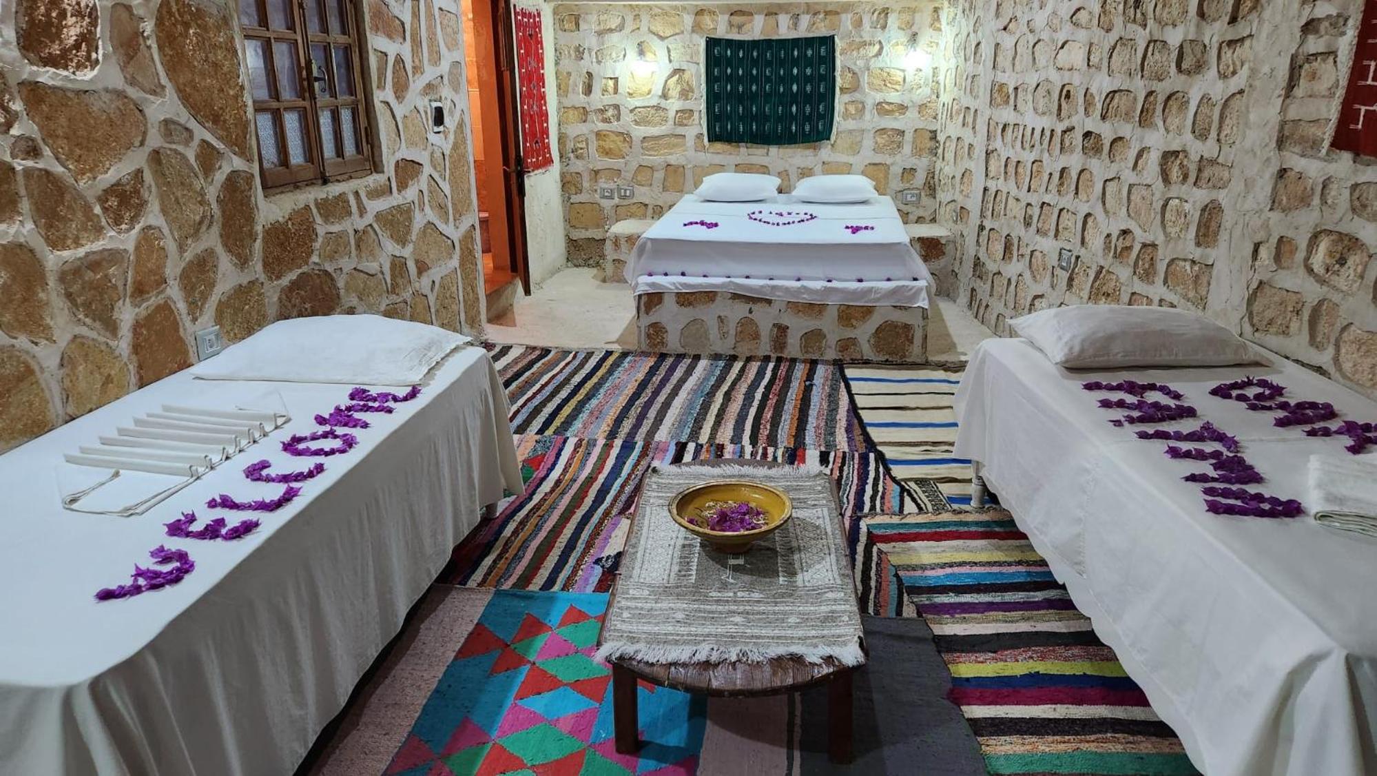 Family Room with Terrace photo 1