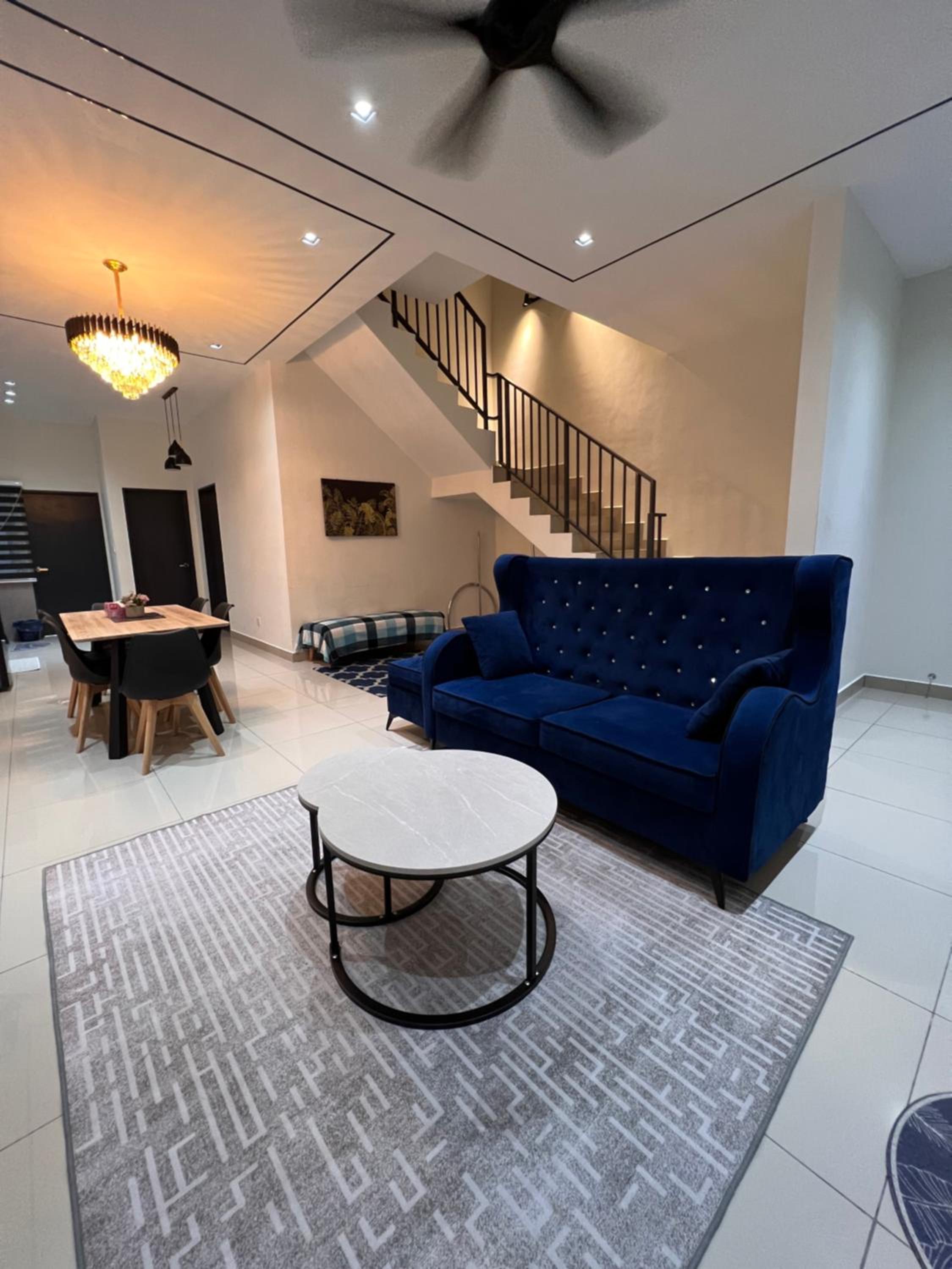 Four-Bedroom House photo 2