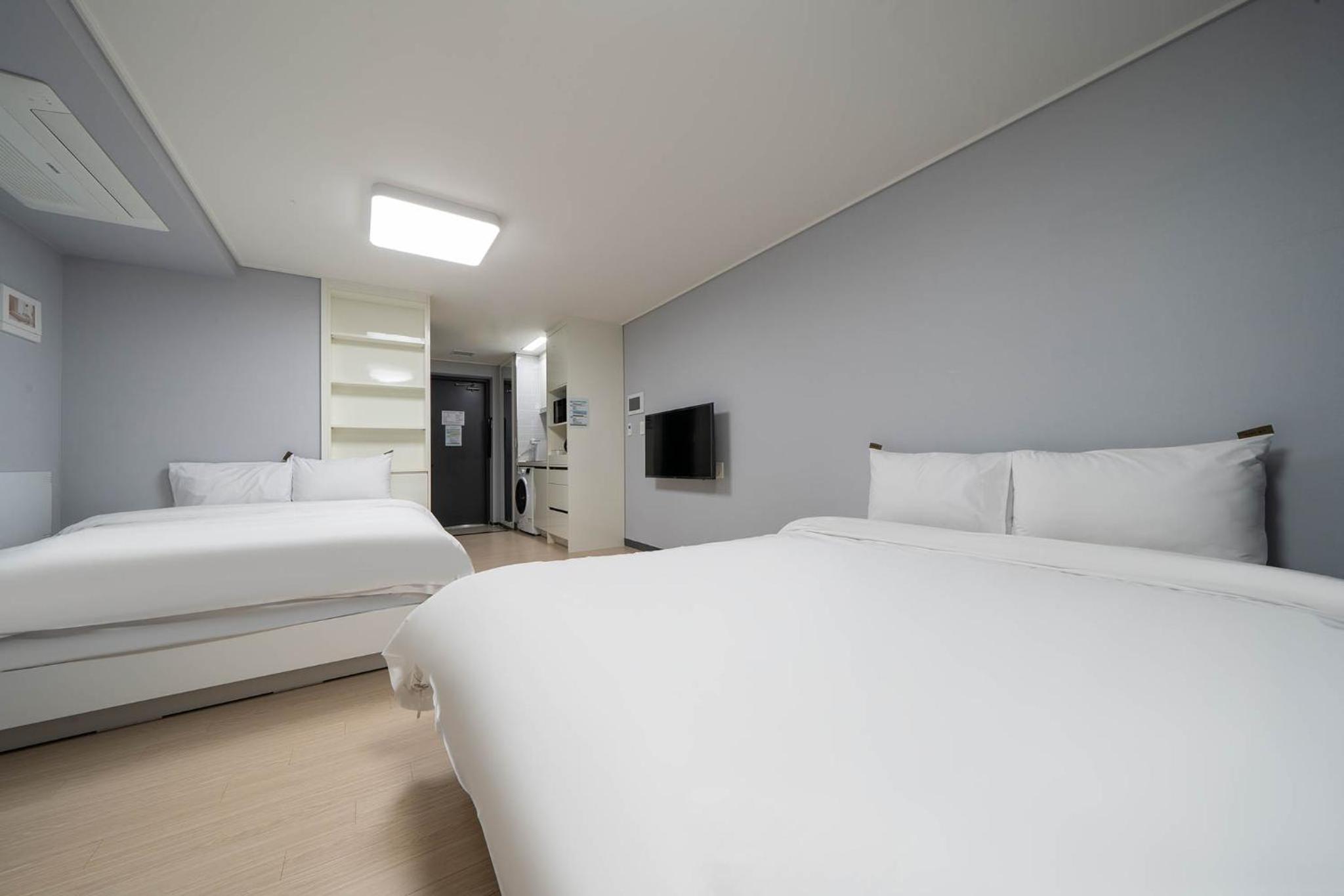 Family Twin Room photo 2