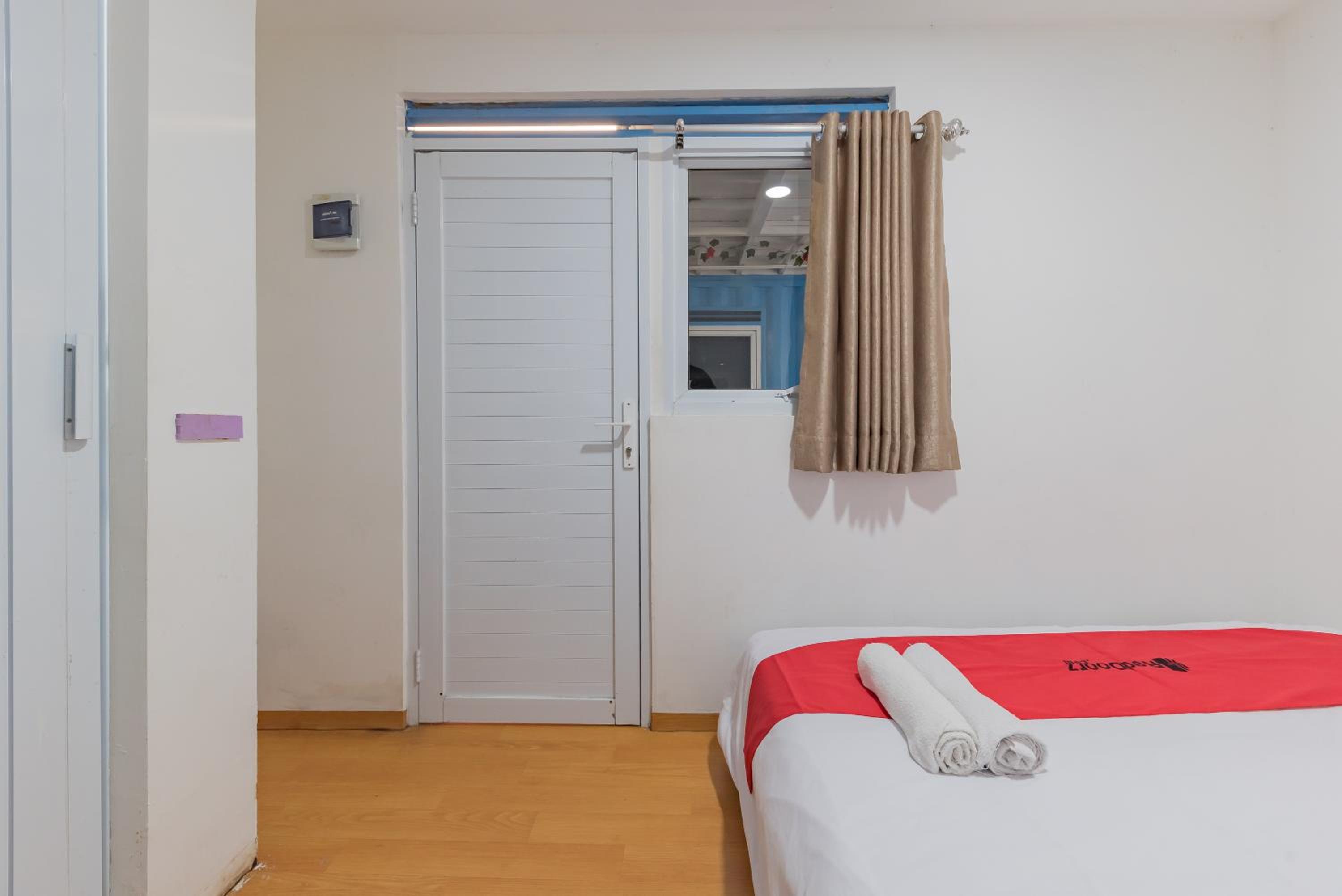 Standard Double Room photo 3