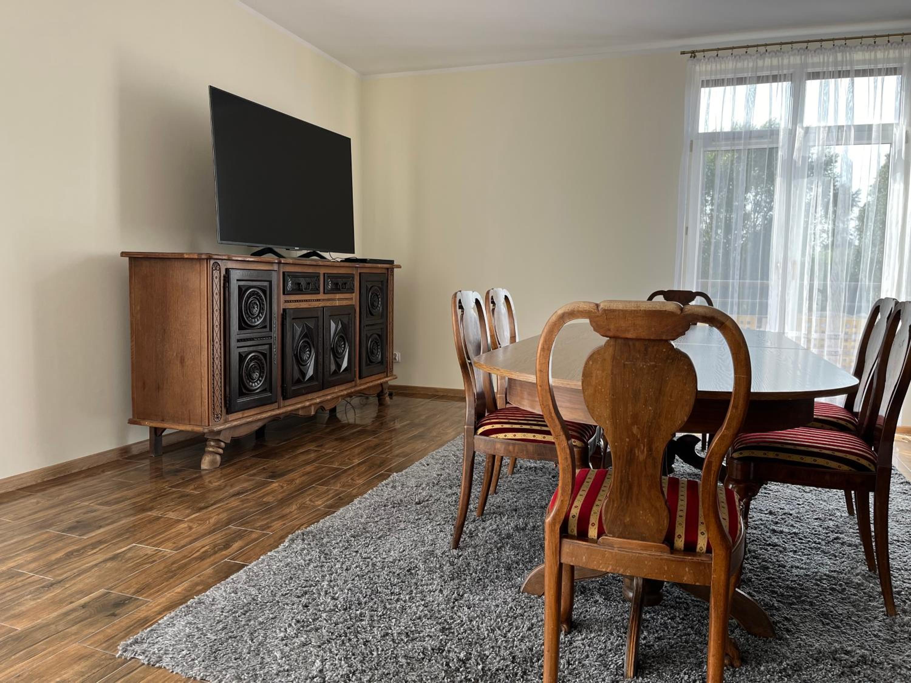 Apartment photo 1