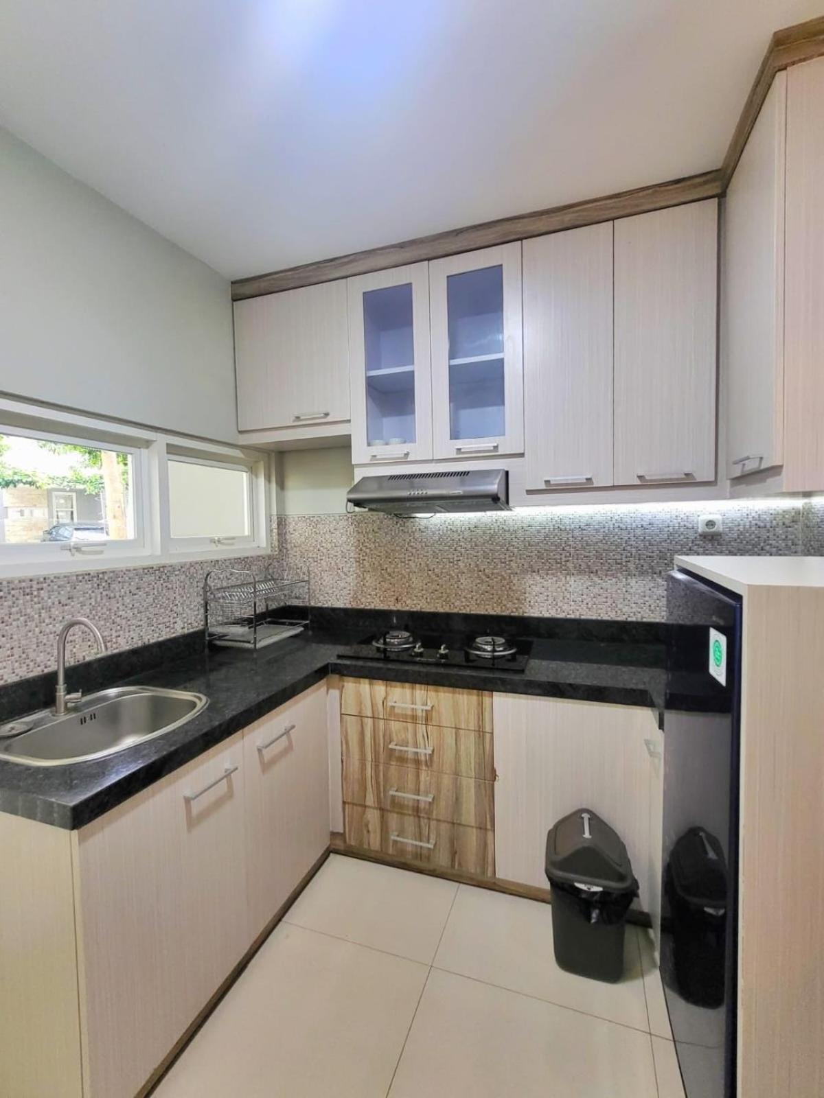 Three-Bedroom Villa photo 2