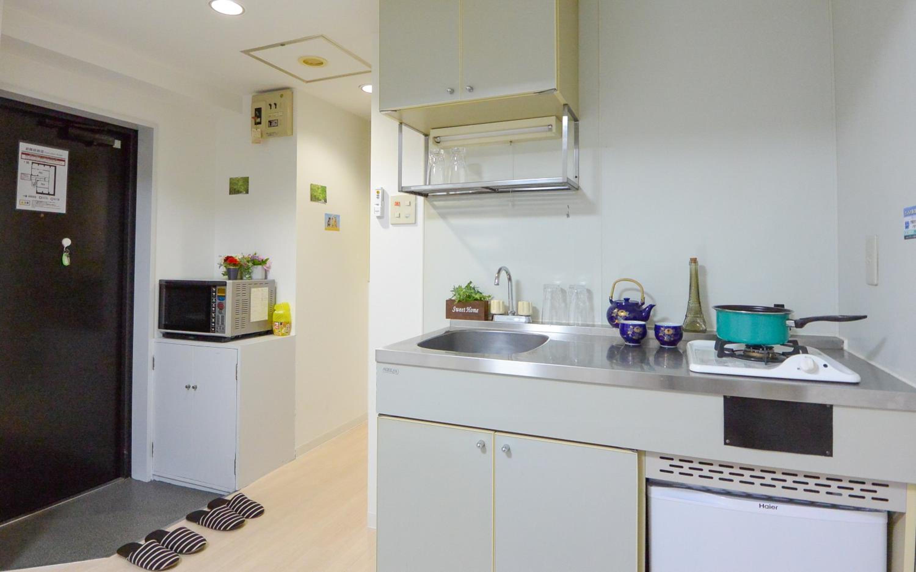 Apartment - Photo 2