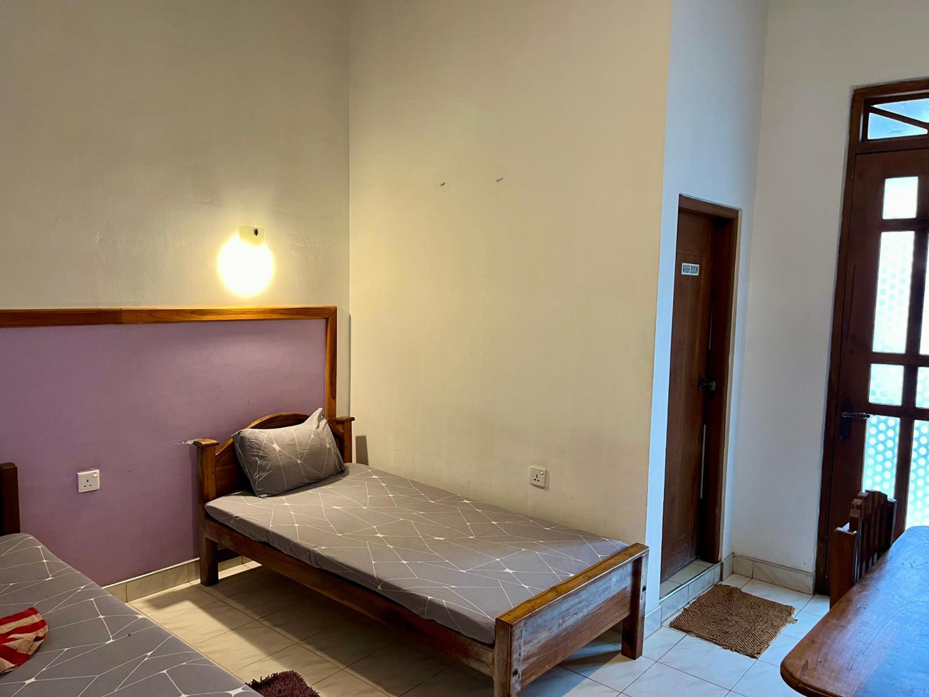 Budget Double Room photo 1