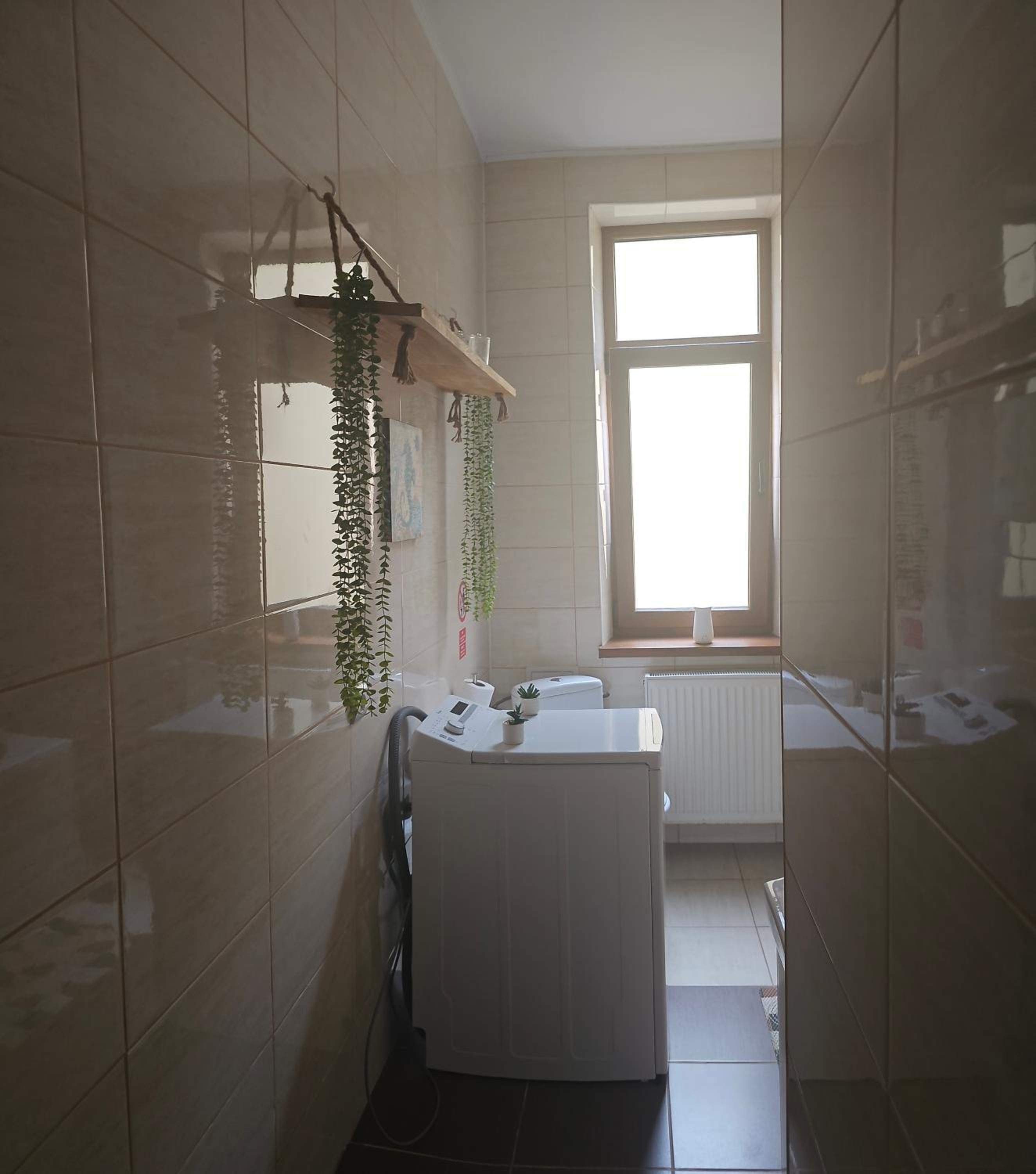 One-Bedroom Apartment - Photo 71