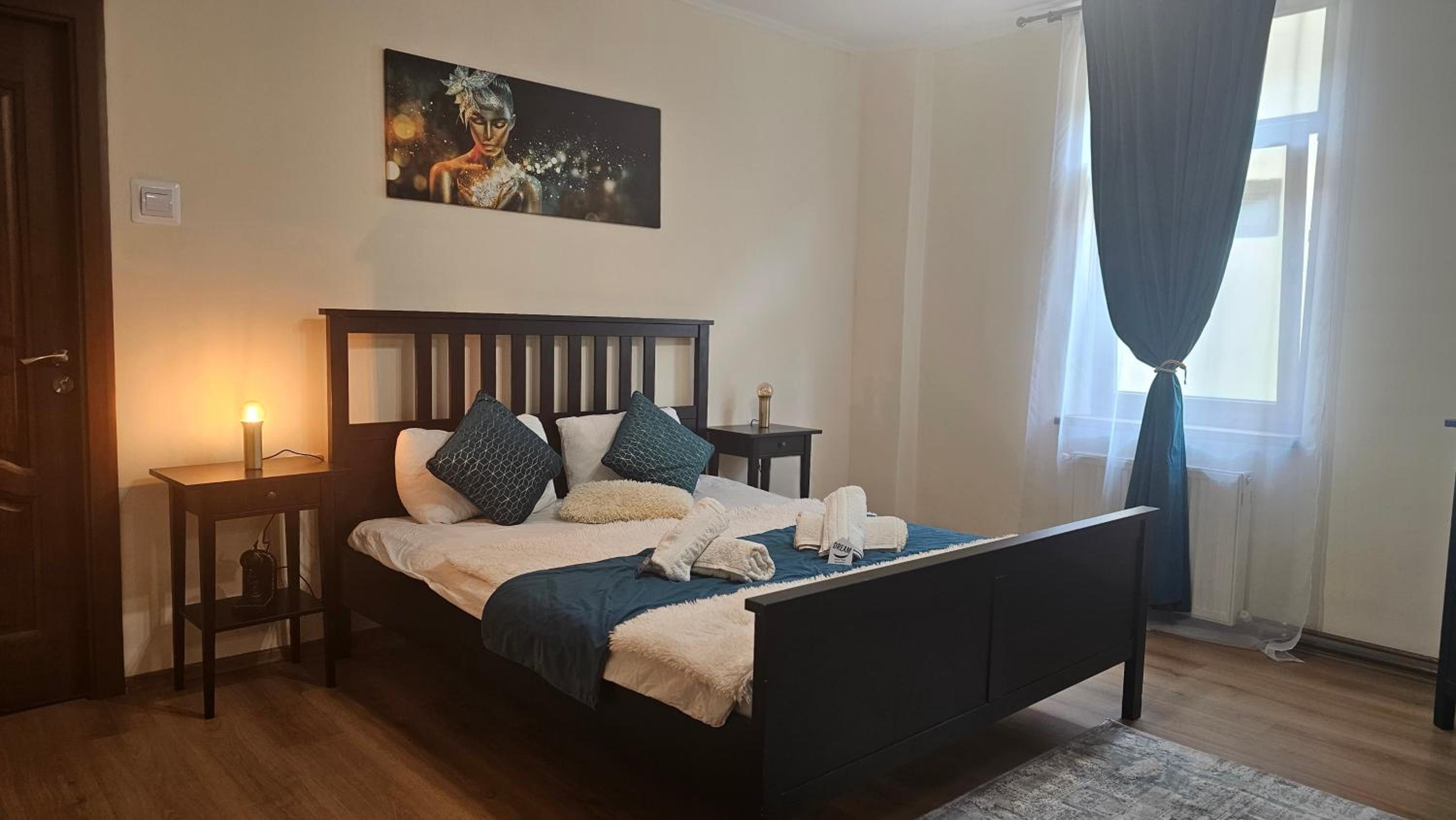 One-Bedroom Apartment - Photo 79