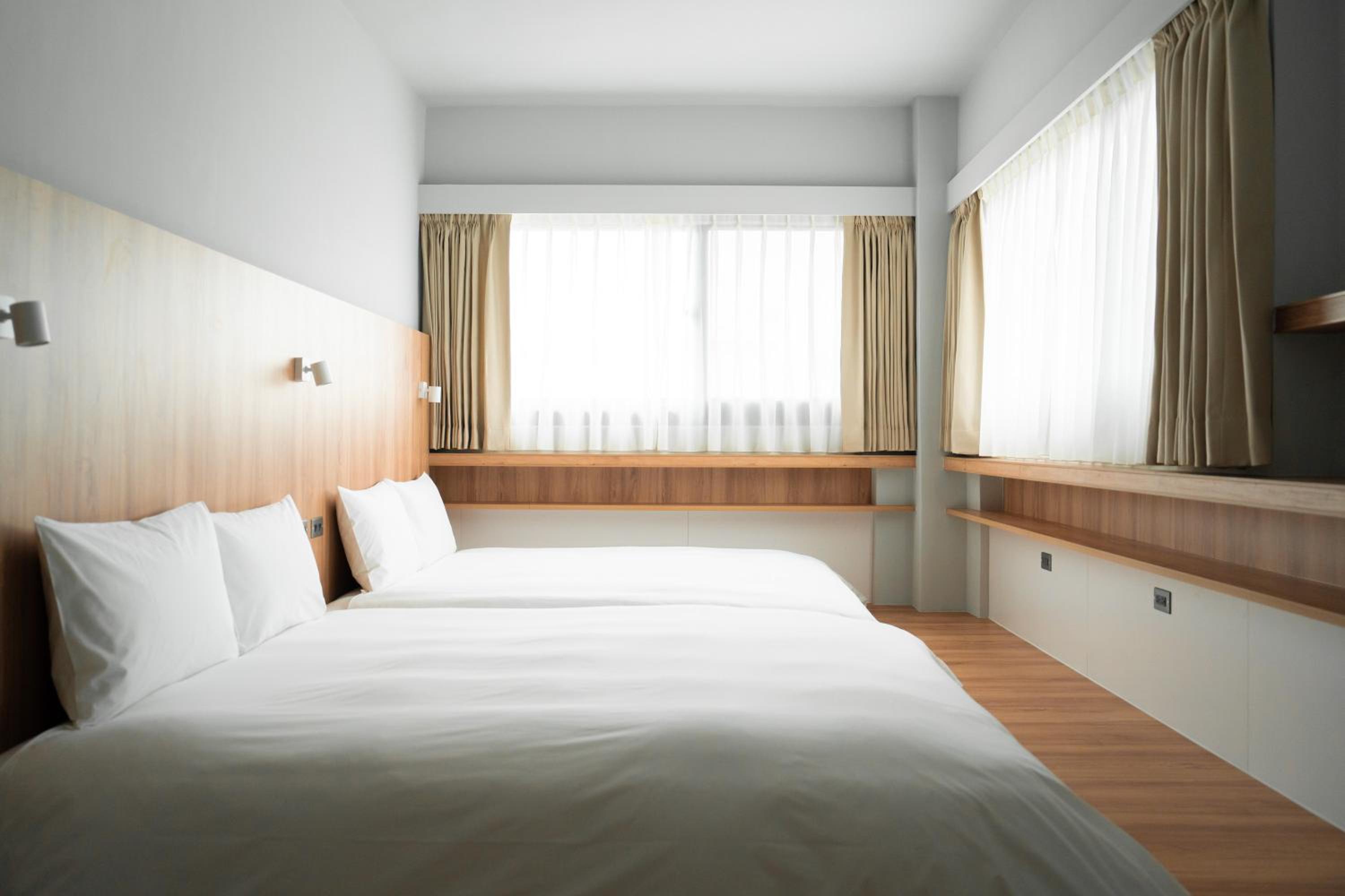 Deluxe Twin Room photo 1