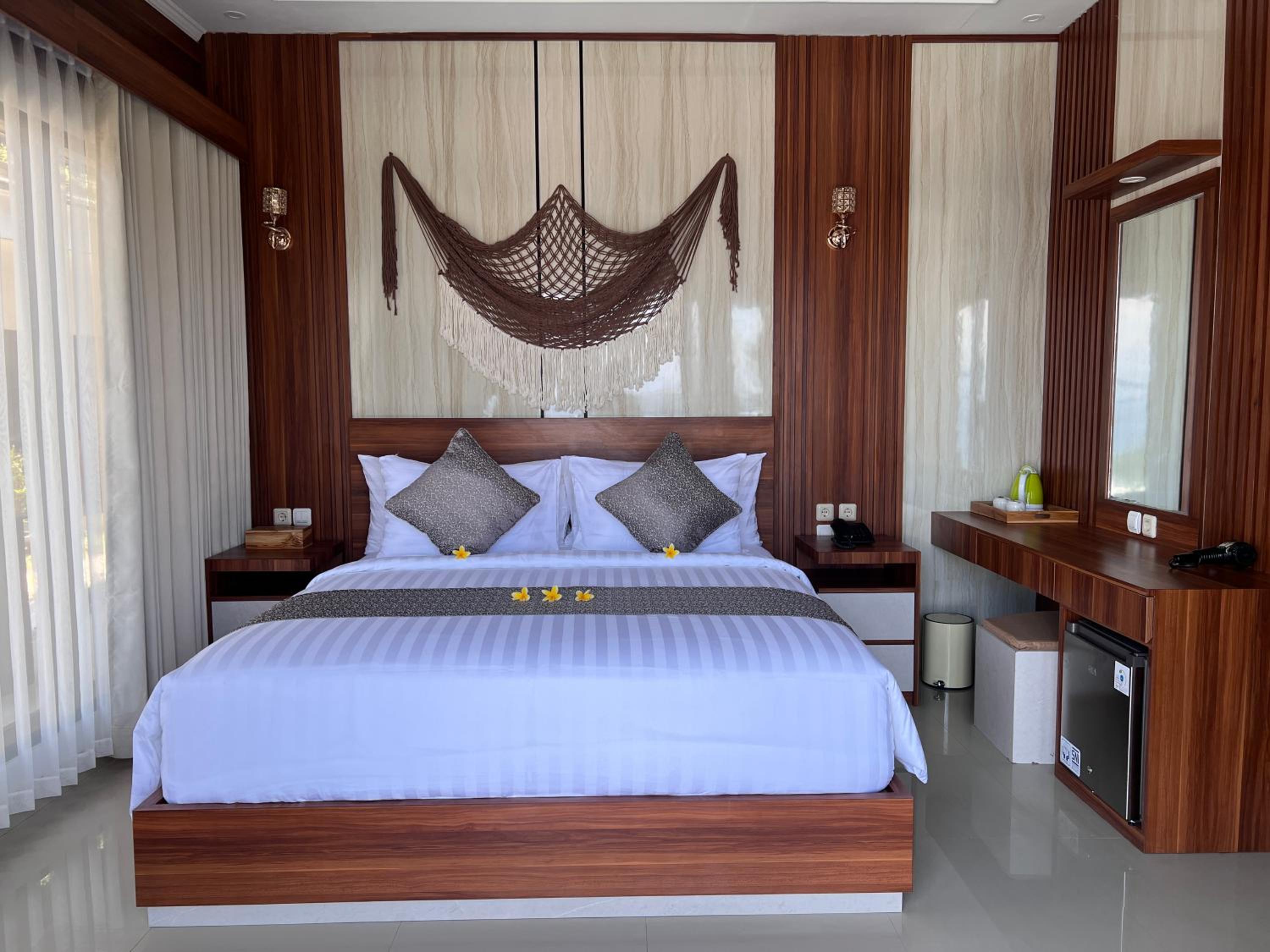 Studio with Pool View - Free Shuttle to Banjar Nyuh Harbor (1 Way) - Photo 13