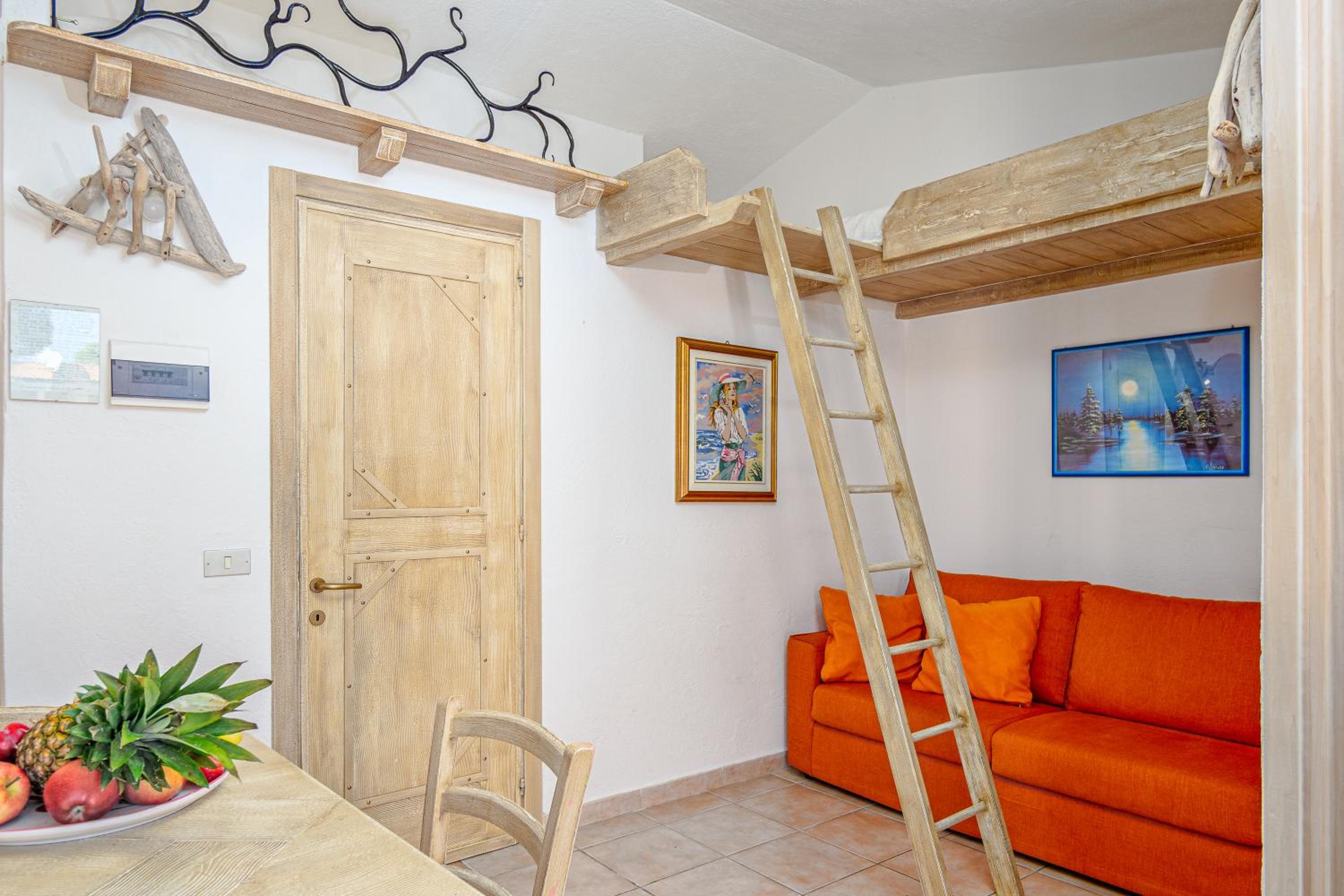Superior One-Bedroom Apartment with Balcony