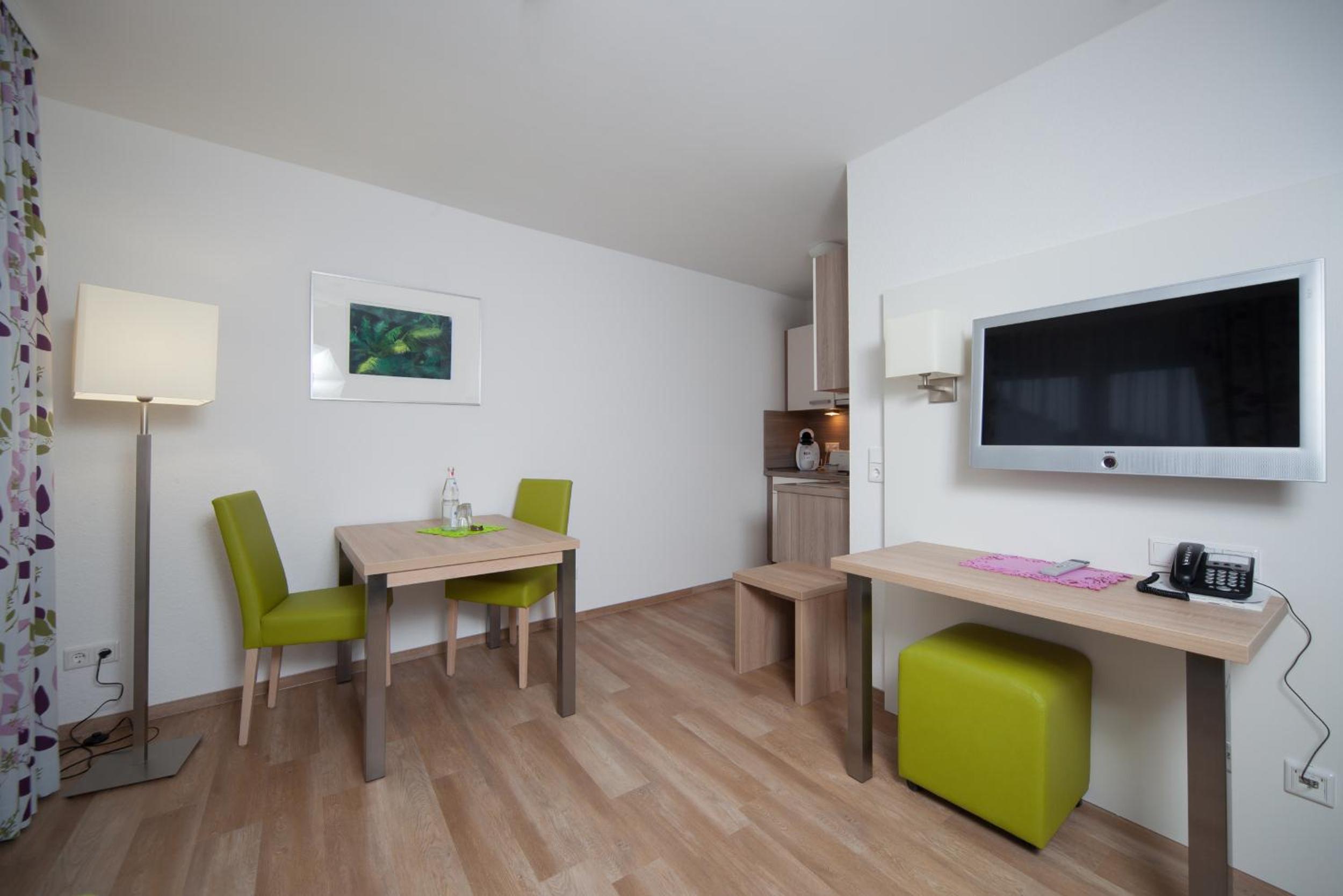 Apartment - Photo 5