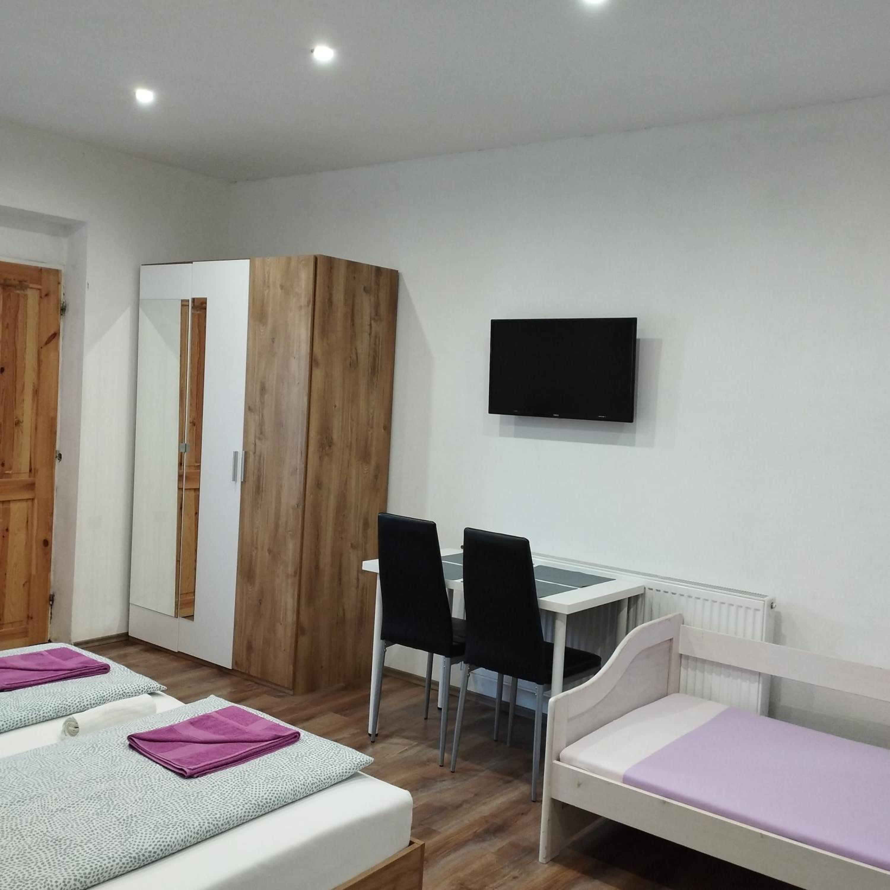 Comfort Quadruple Room - Photo 2