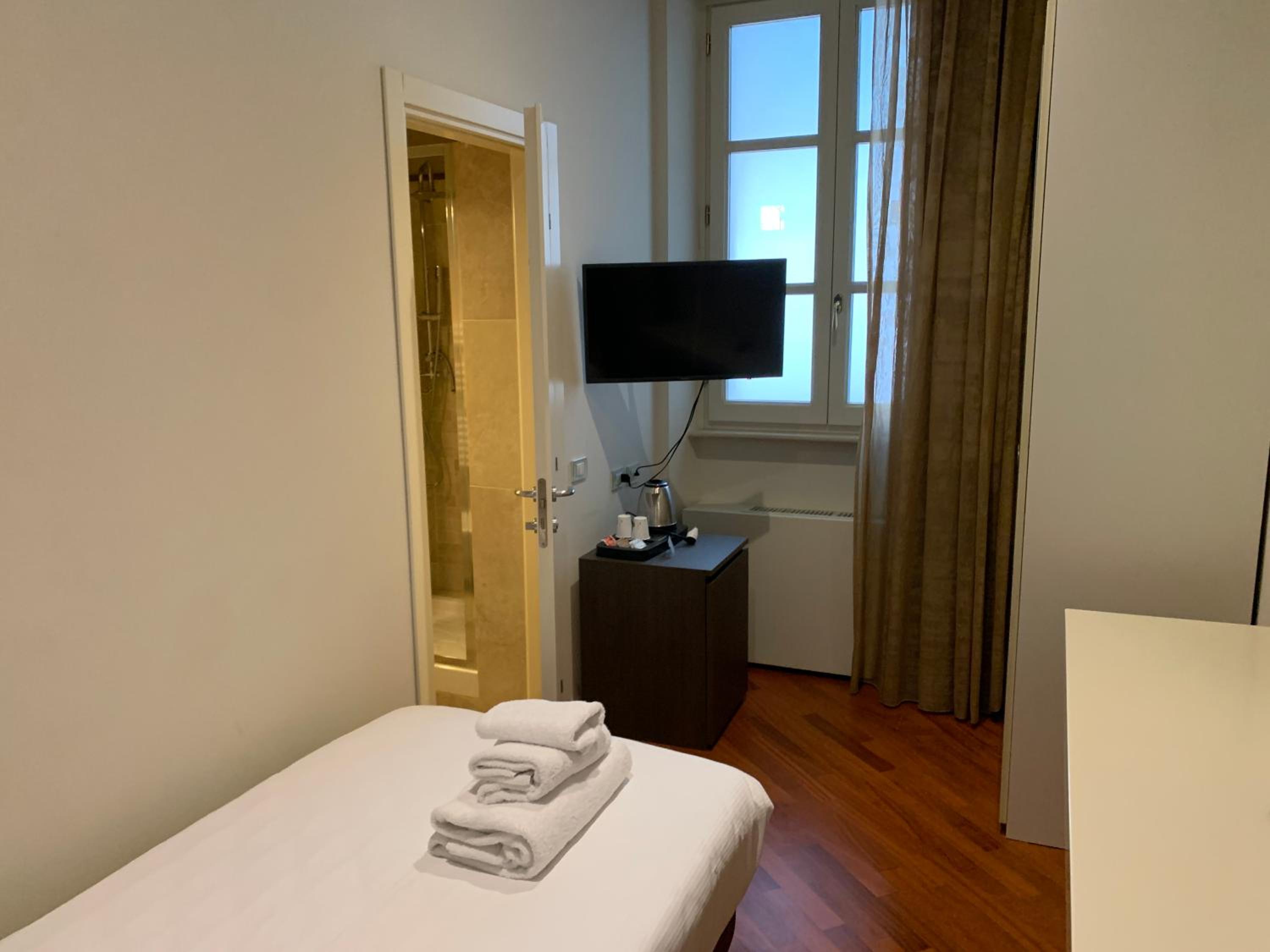 Single Room photo 1
