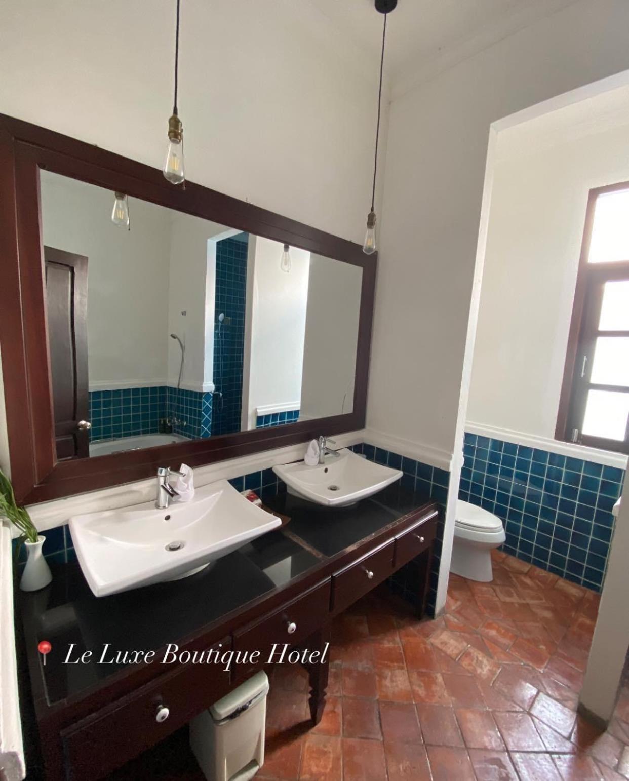 Double Room with Private Bathroom photo 3
