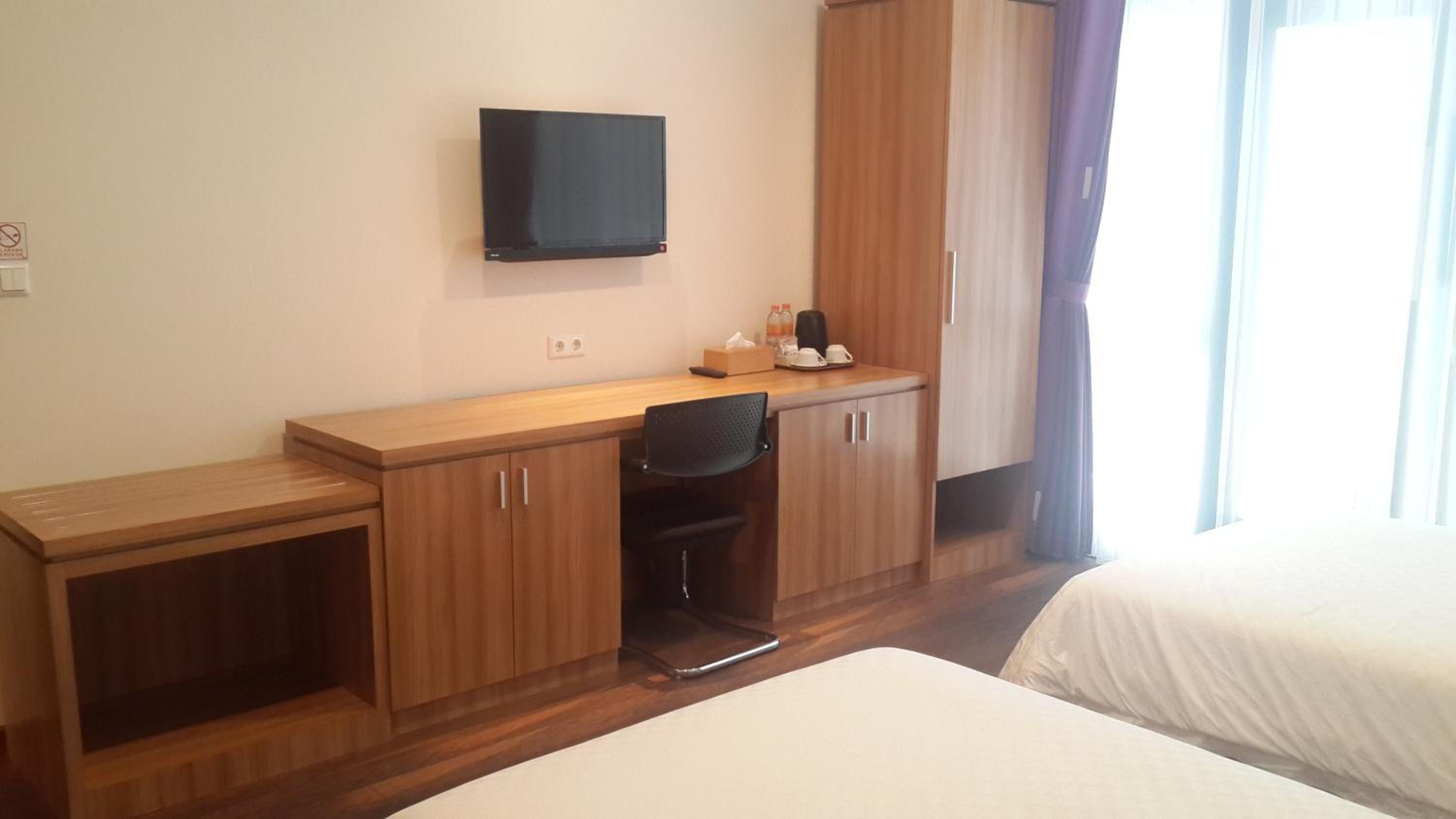 Deluxe Twin Room photo 2