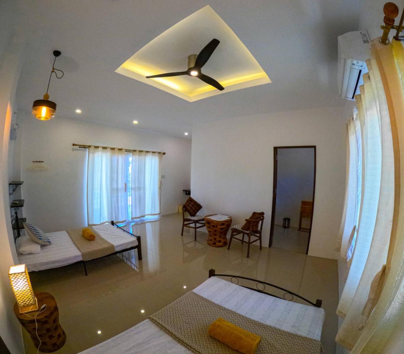Deluxe Room - Photo 4