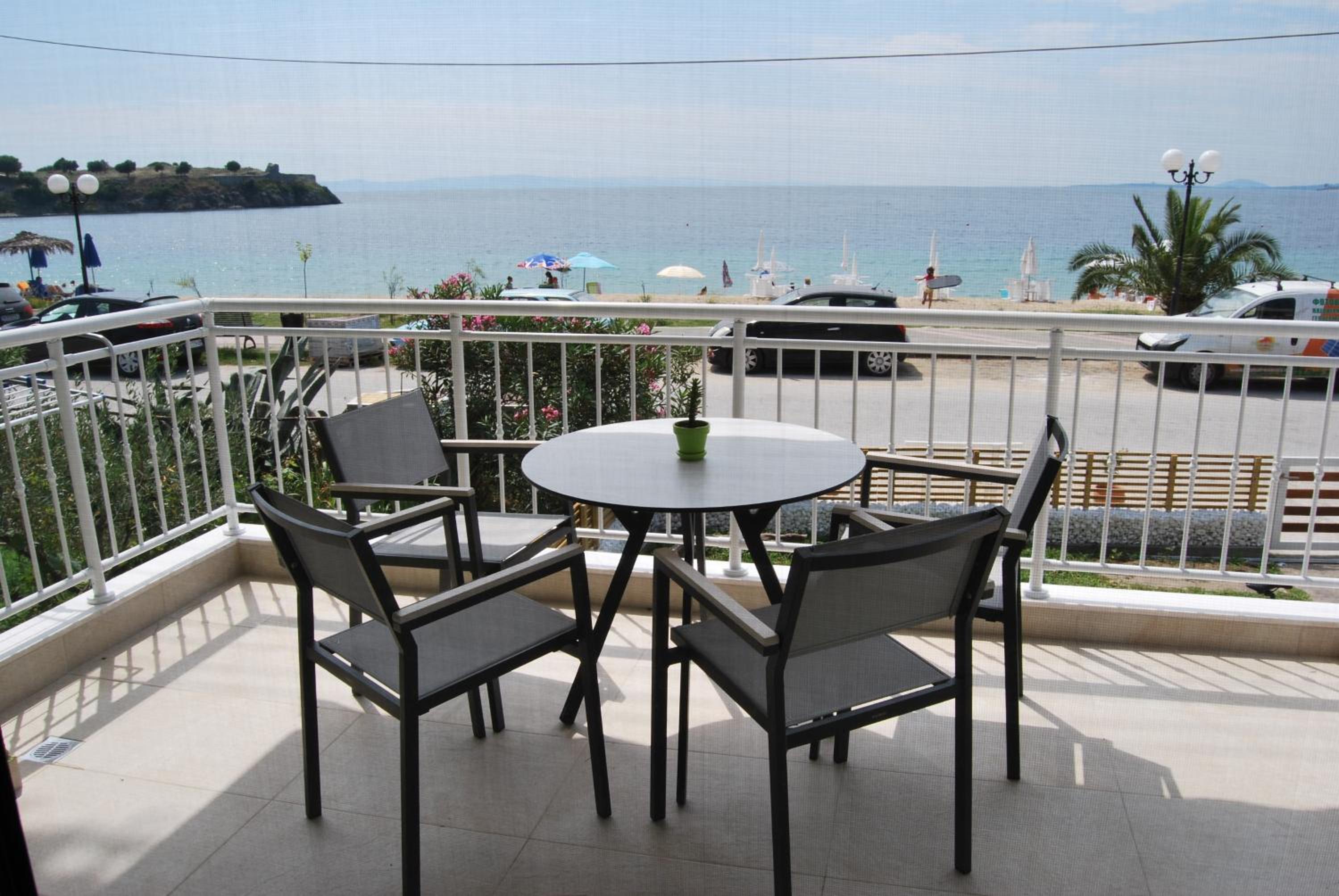 Apartment with Sea View (Toroni) photo 2