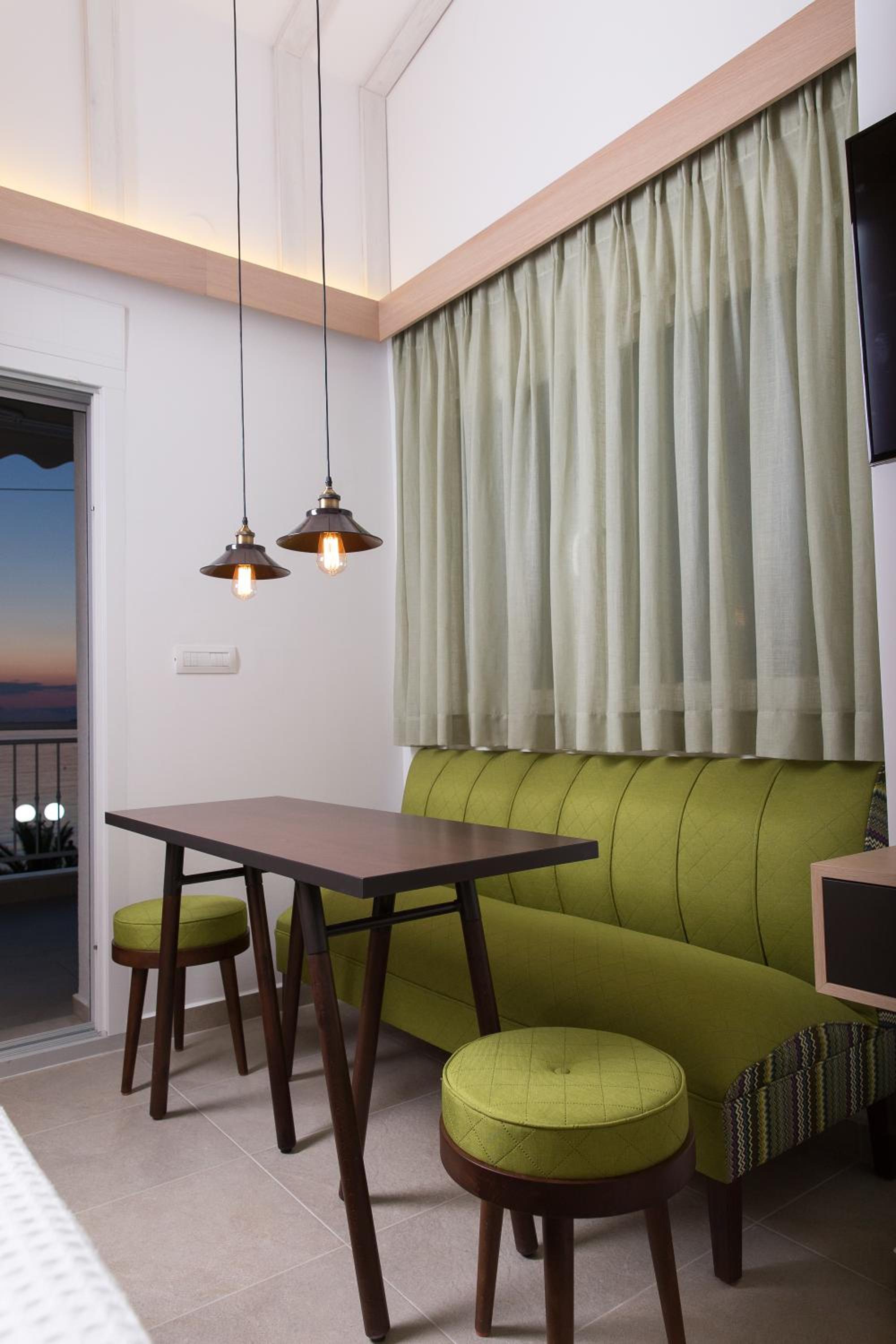 Apartment with Sea View (Toroni) photo 3