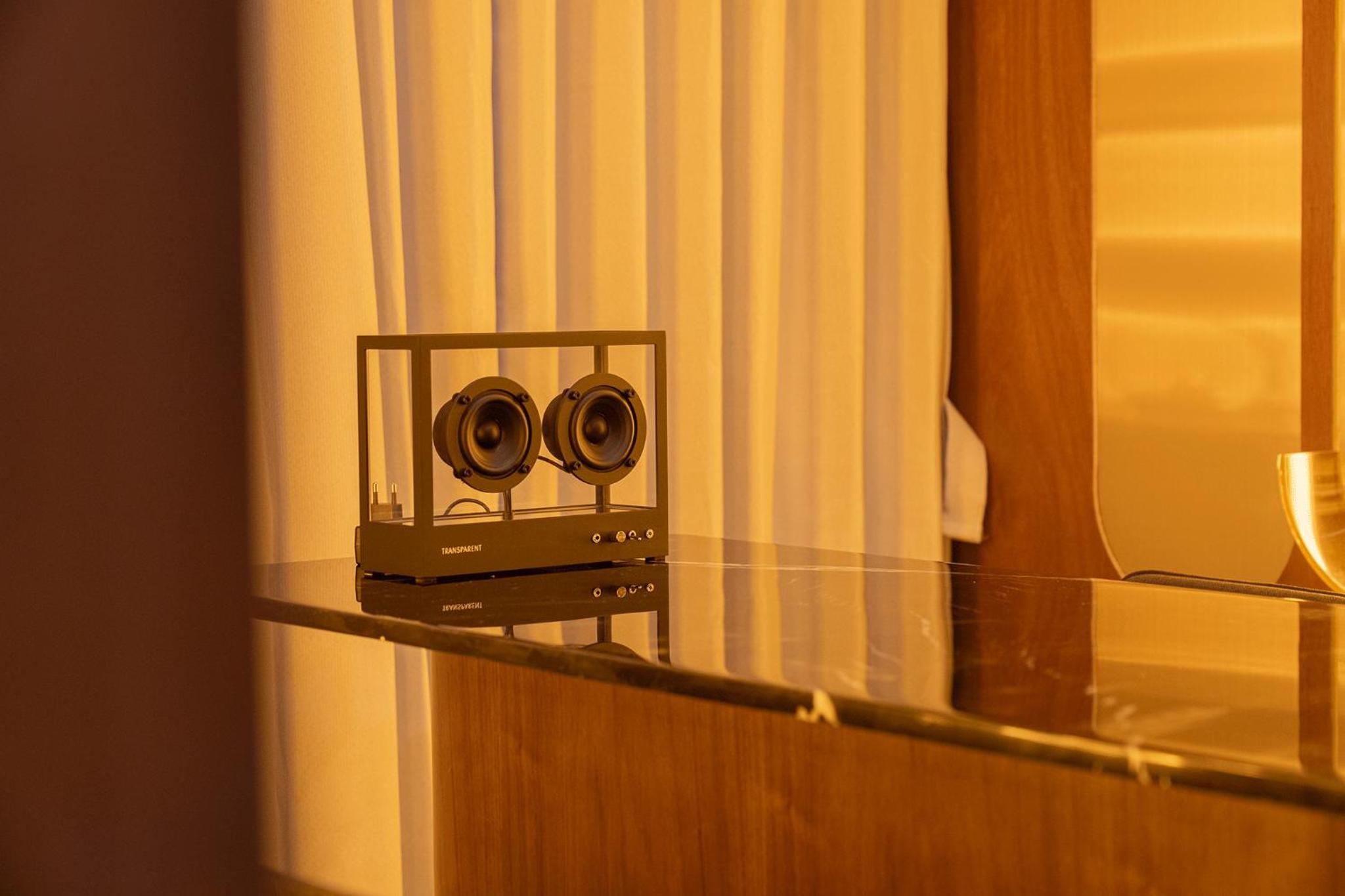 Suite - Photo 6