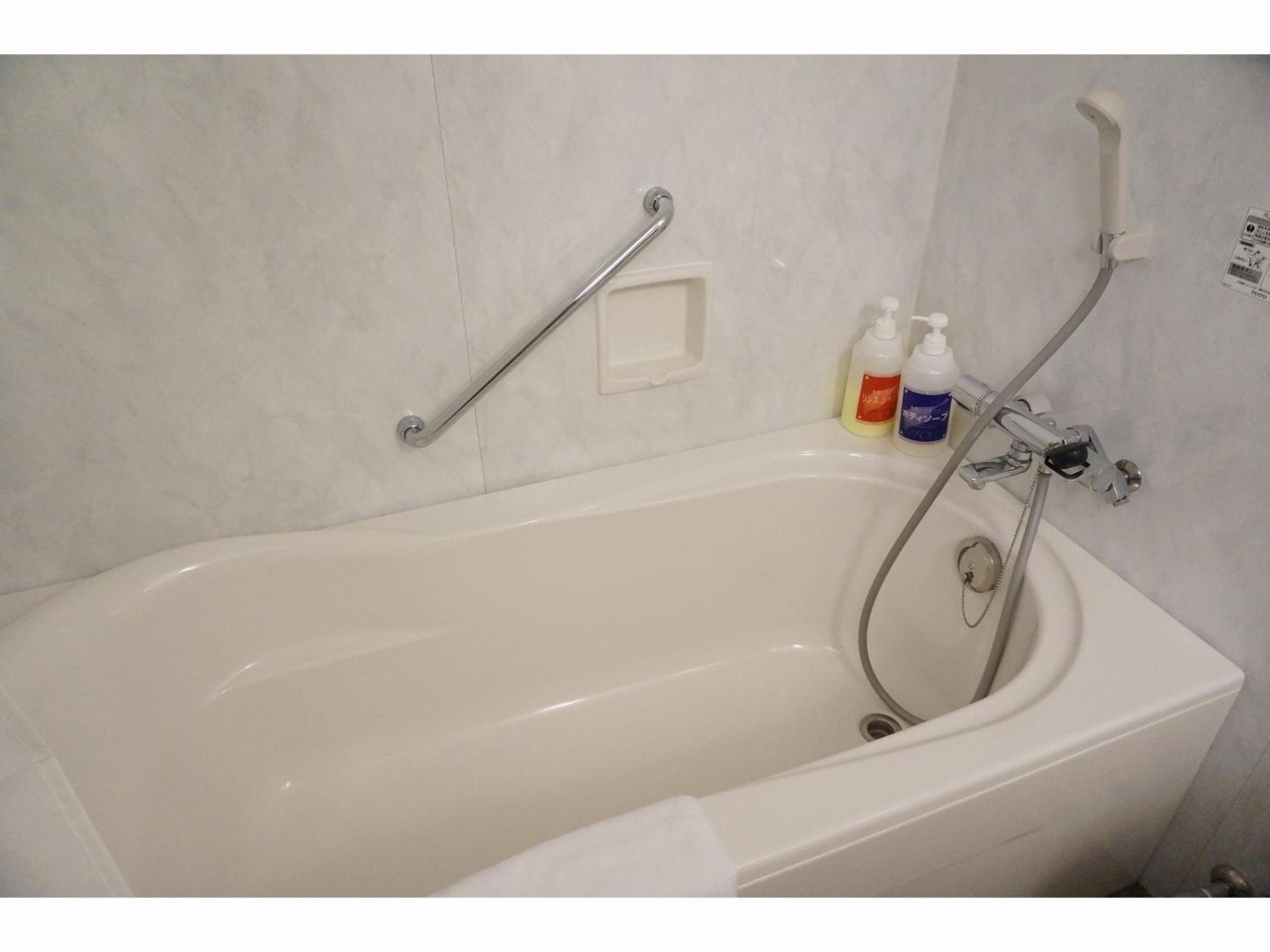 Twin Room - Non-Smoking - Photo 3
