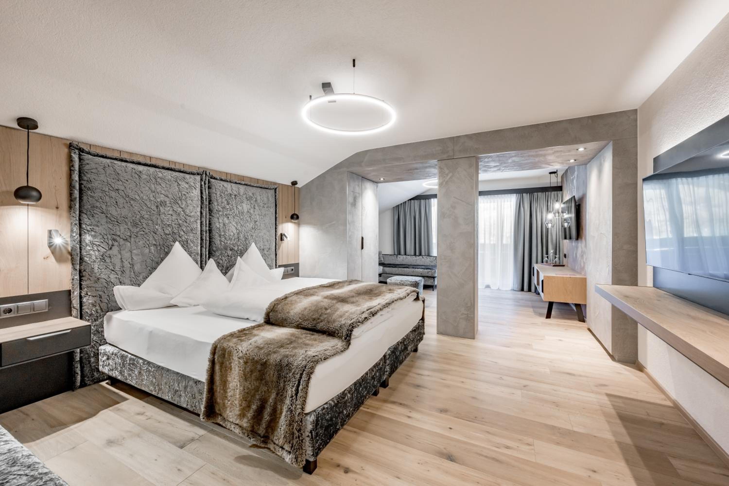 Junior Suite with Balcony