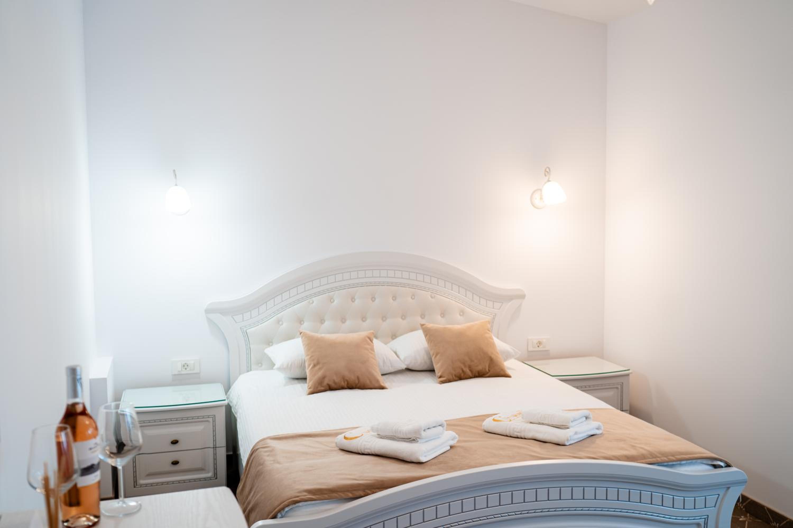 Standard Double Room photo 2