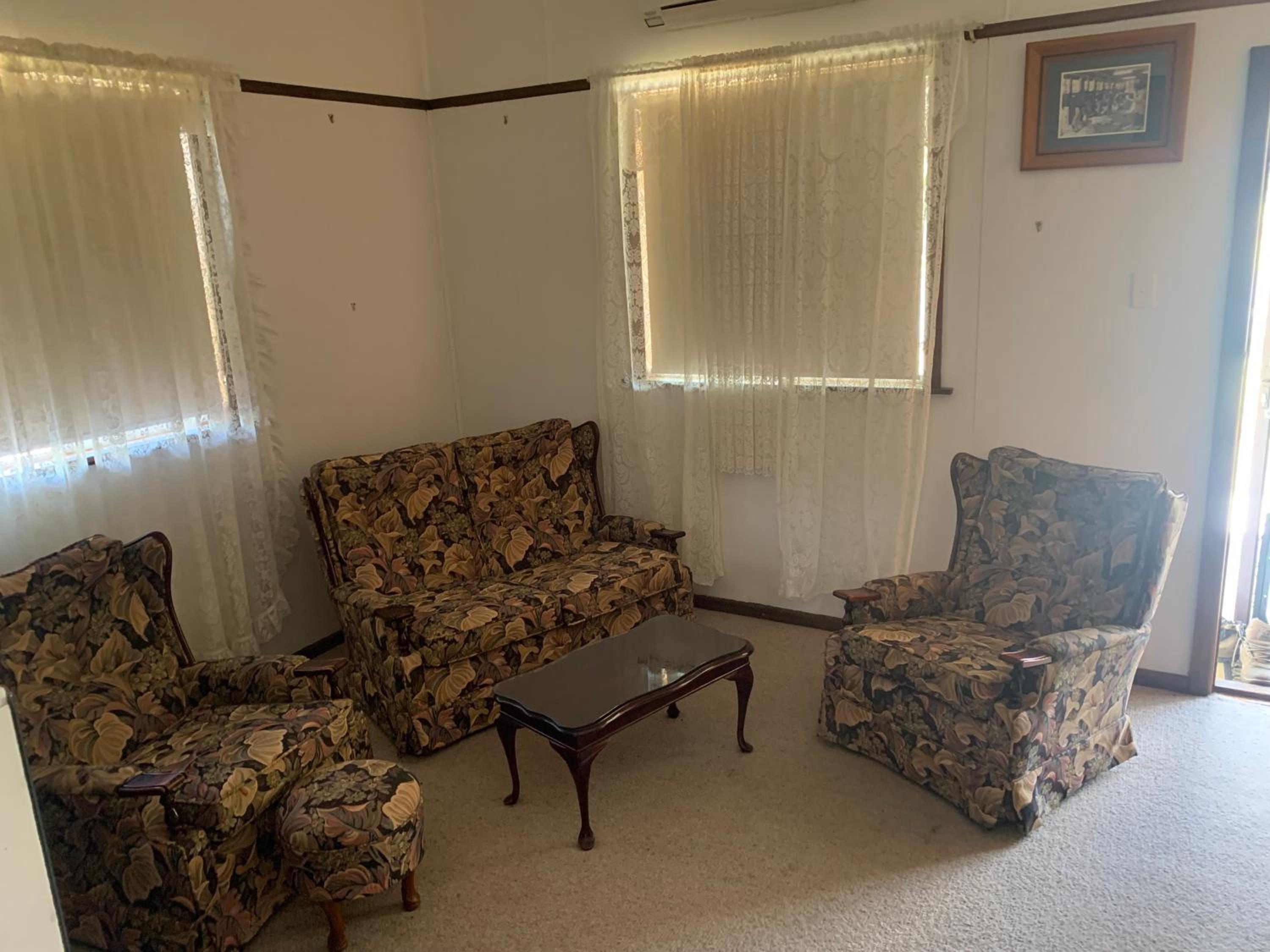 Three-Bedroom House photo 1