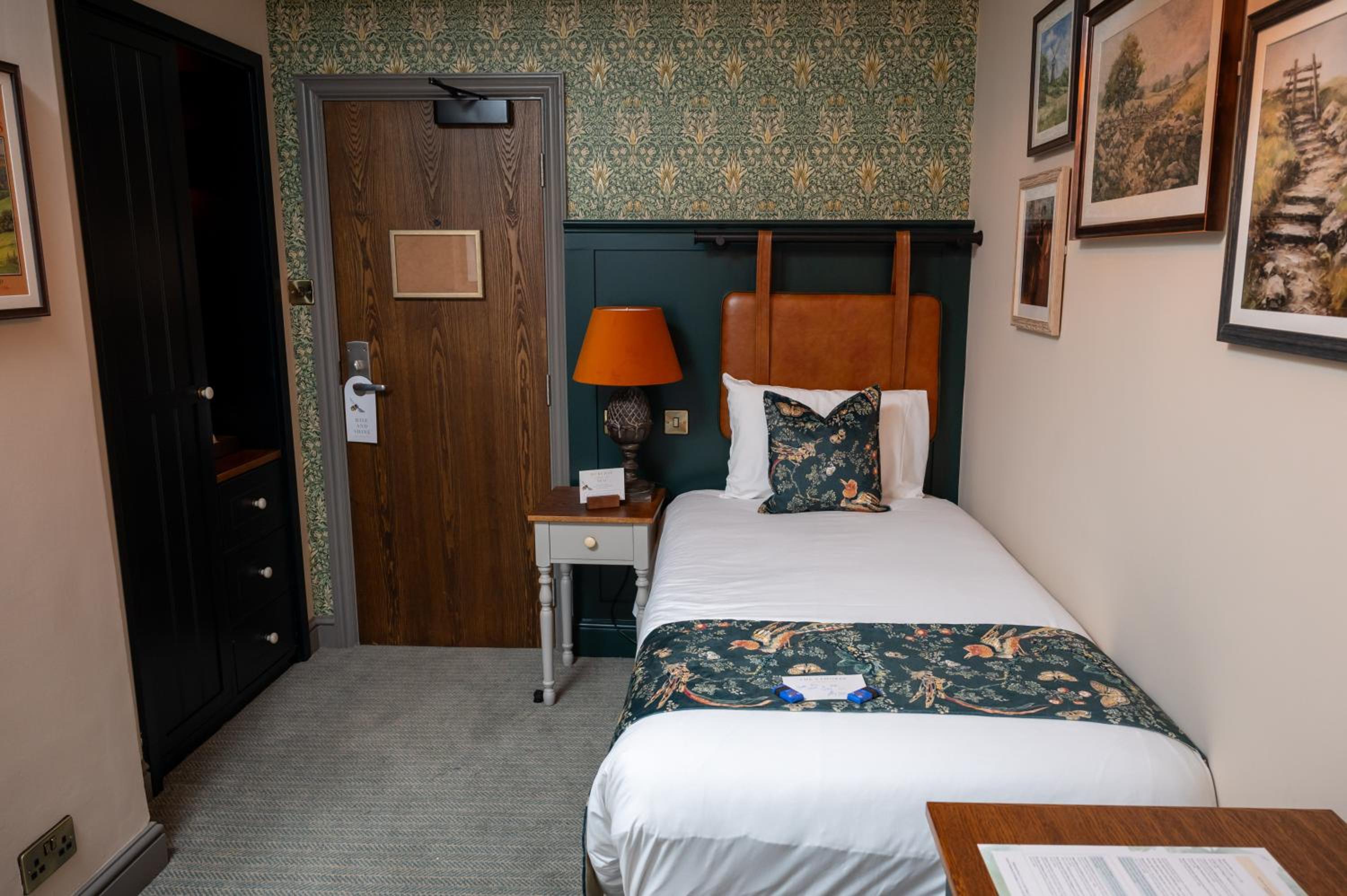 Single Room photo 3