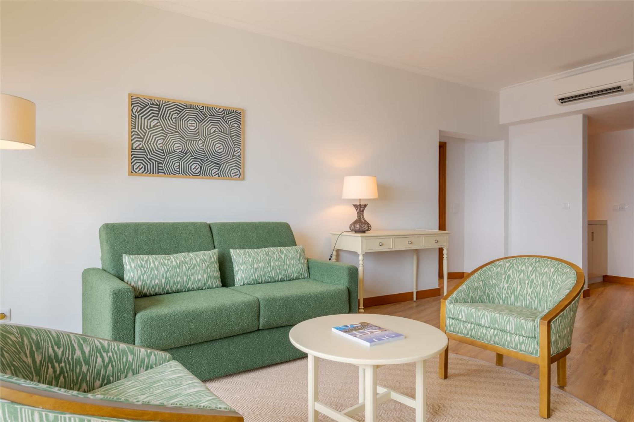 Suite with Sea View - Photo 4