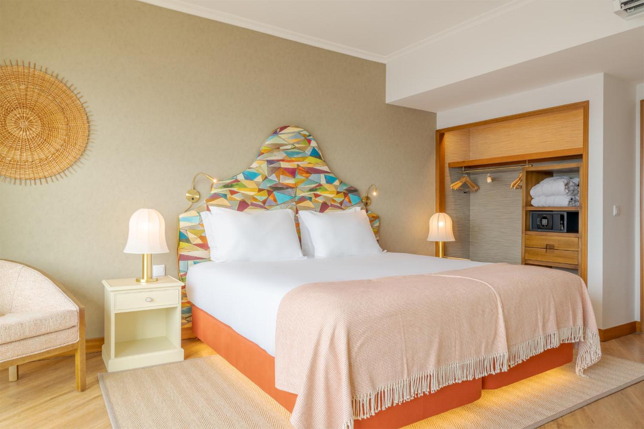 Suite with Sea View - Photo 6
