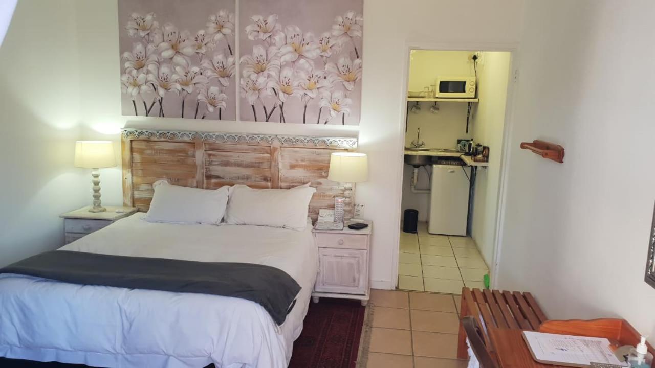 Deluxe Double Room with Shower photo 1