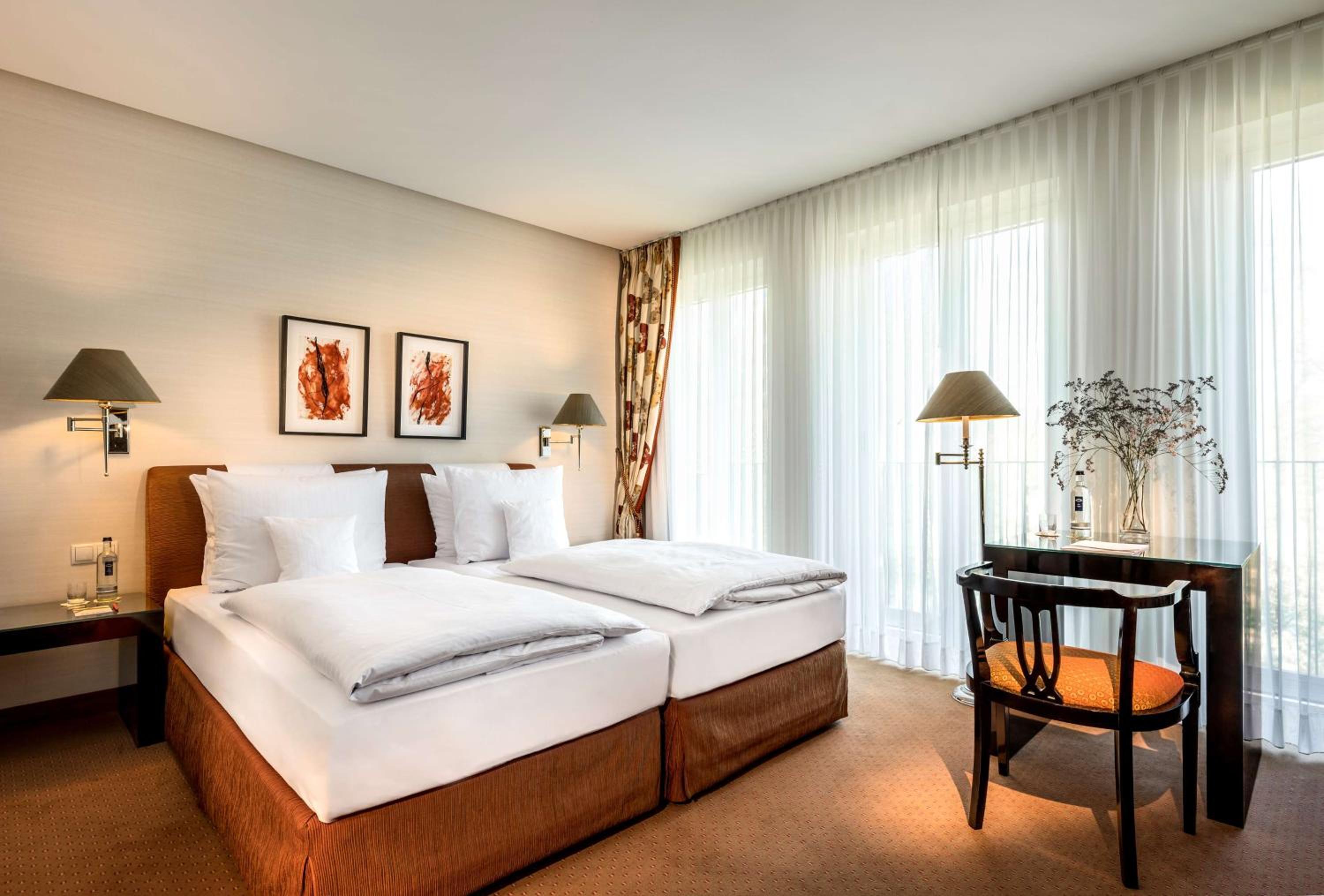 Classic Room - Photo 1
