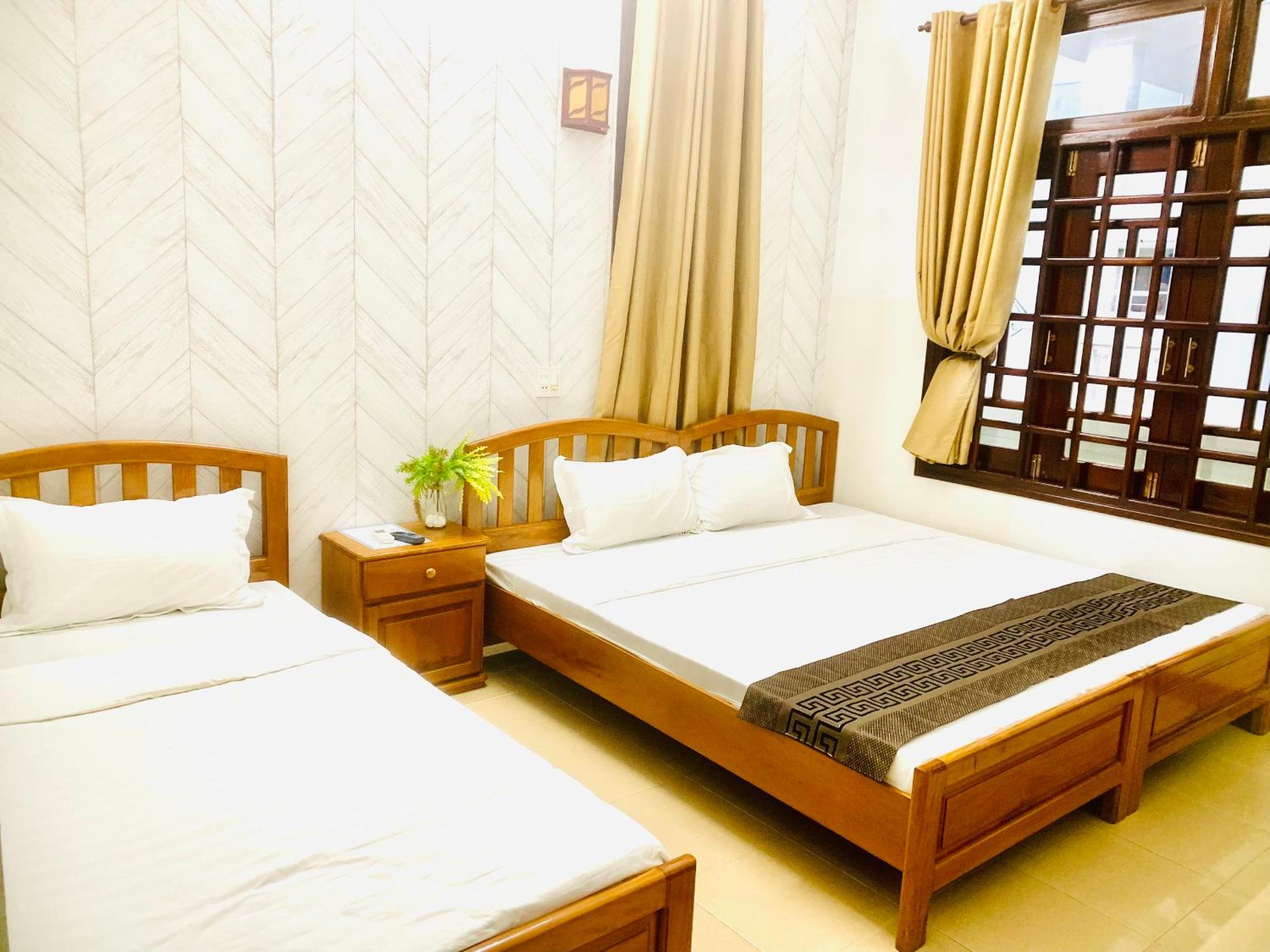 Deluxe Triple Room