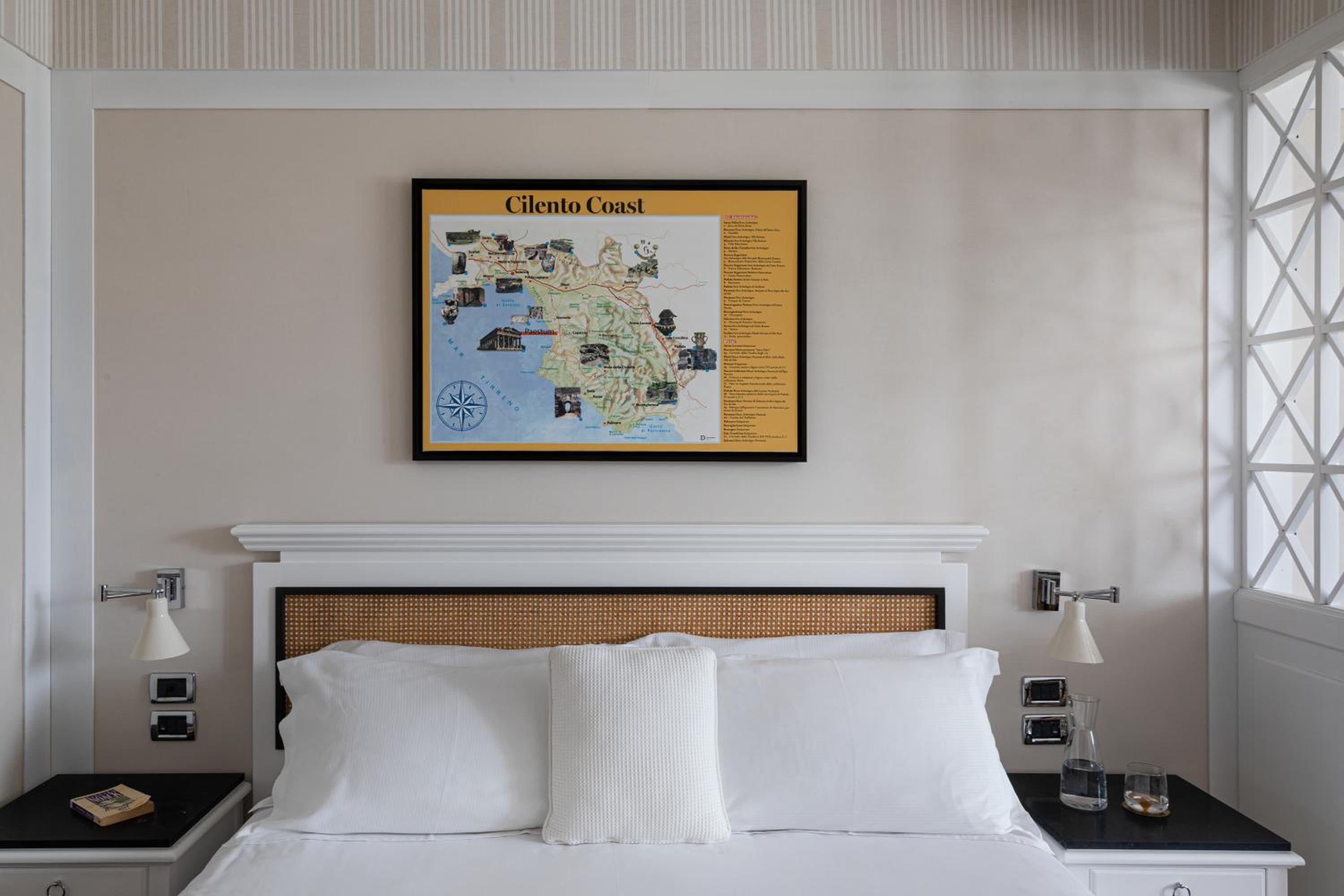 Superior King Room - Photo 5