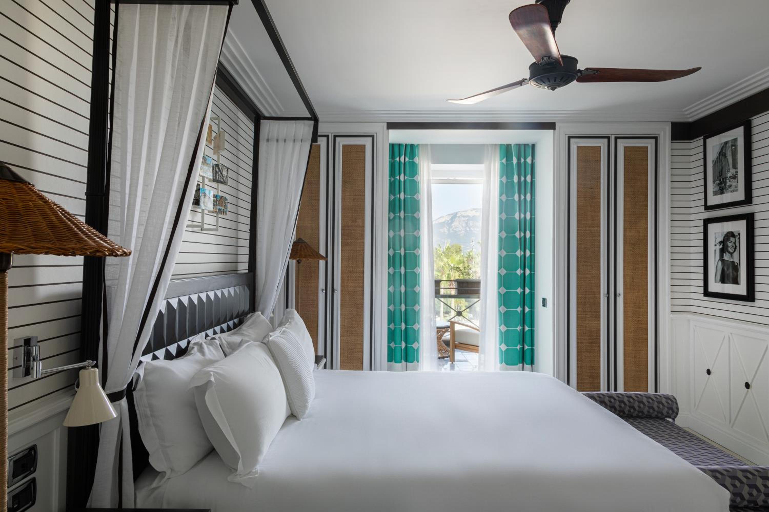 Suite with Terrace photo 3
